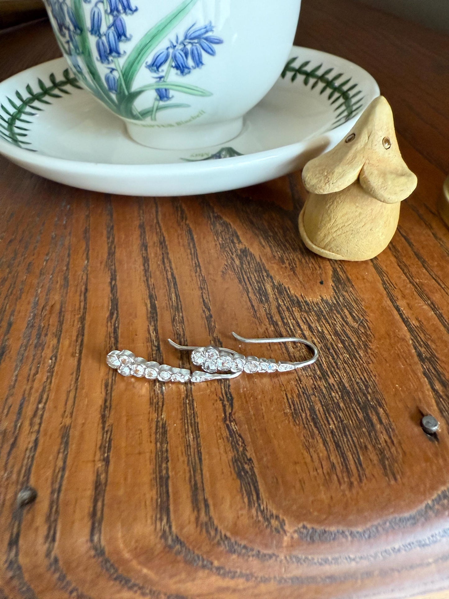 Beautiful Antique Platinum Linear Rose Cut Diamond Earrings Fixed Ear Wires Dangle Drop Clusters