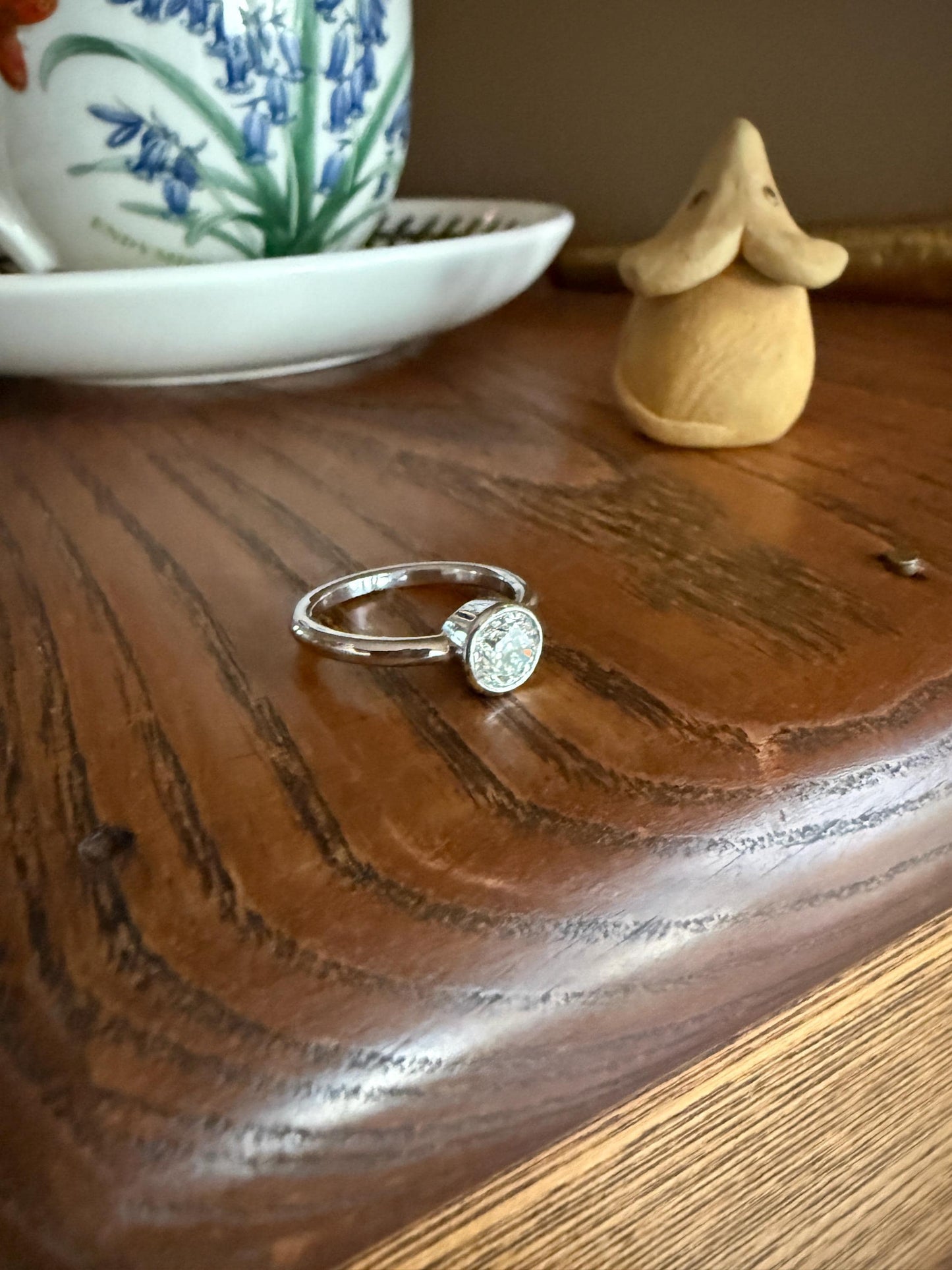 Chunky Vintage 0.9 Carat Old European Cut DIAMOND Bezel Set Ring Art Deco Stacker Donut Band 18k White Gold Solitaire Geometric Engagement