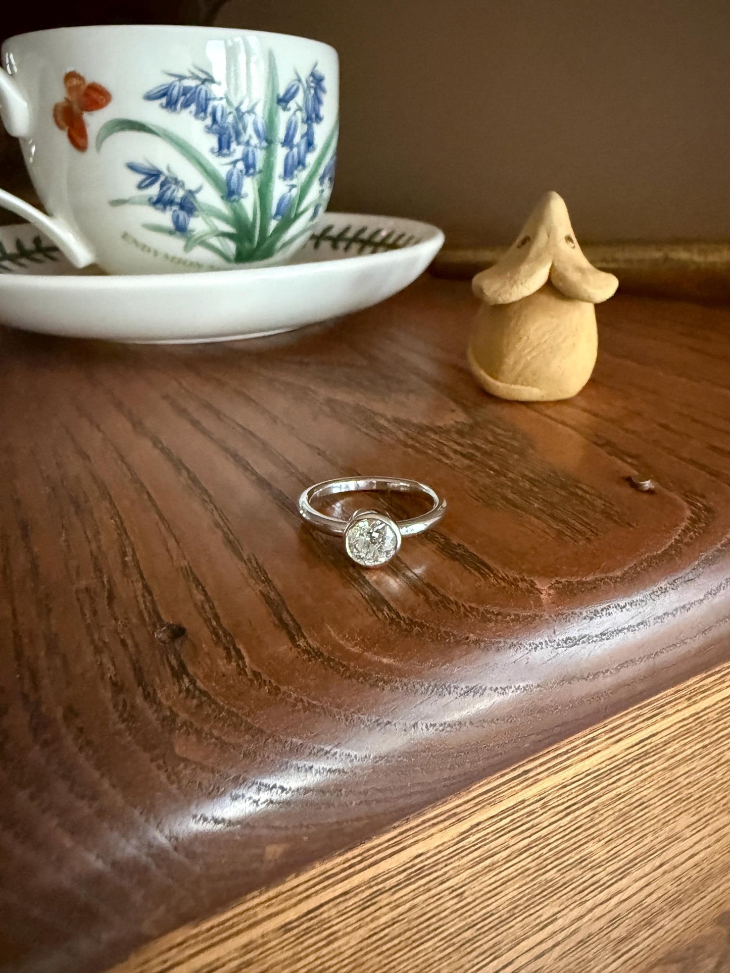 Chunky Vintage 0.9 Carat Old European Cut DIAMOND Bezel Set Ring Art Deco Stacker Donut Band 18k White Gold Solitaire Geometric Engagement