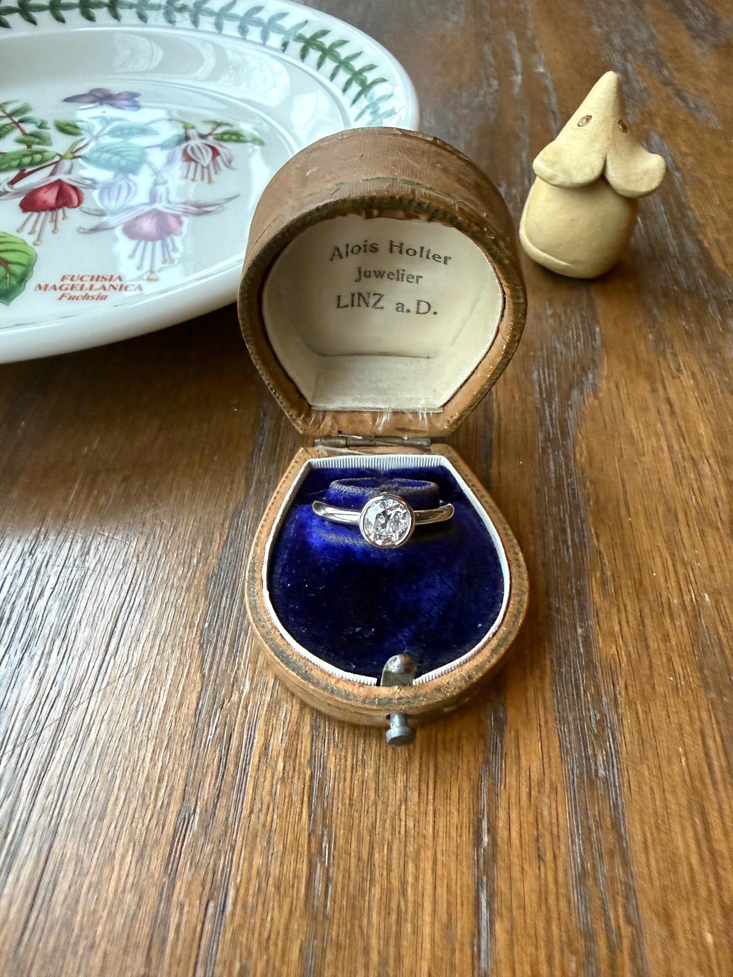 Chunky Vintage 0.9 Carat Old European Cut DIAMOND Bezel Set Ring Art Deco Stacker Donut Band 18k White Gold Solitaire Geometric Engagement