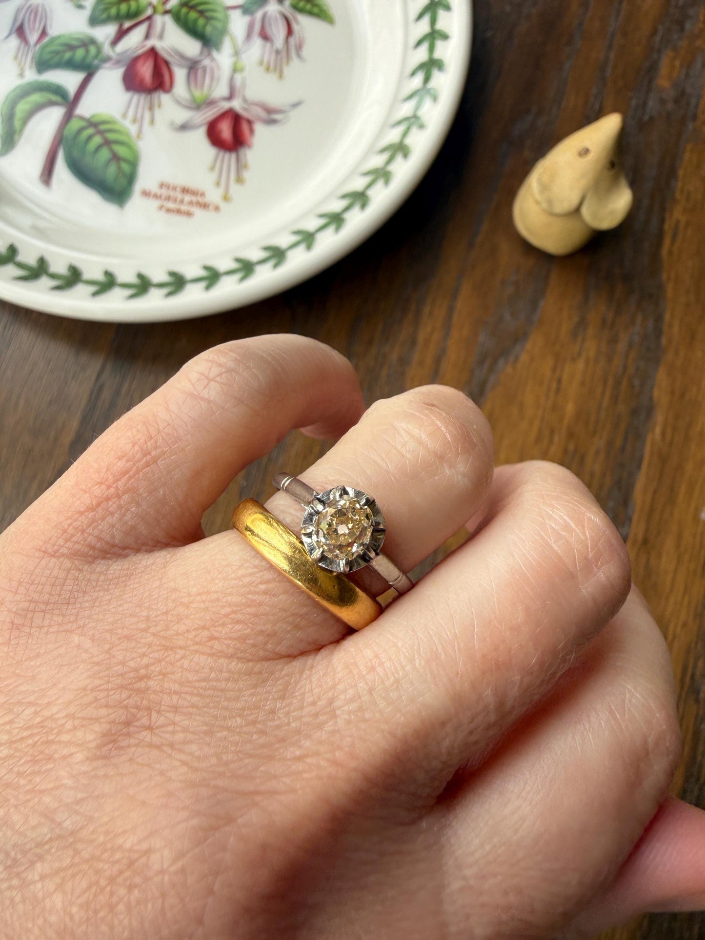 CHAMPAGNE Extra Chunky Old Mine Cut DIAMOND Eye Clean .8 Carat Antique Solitiare Ring French Platinum Skinny Band Engagement OMC