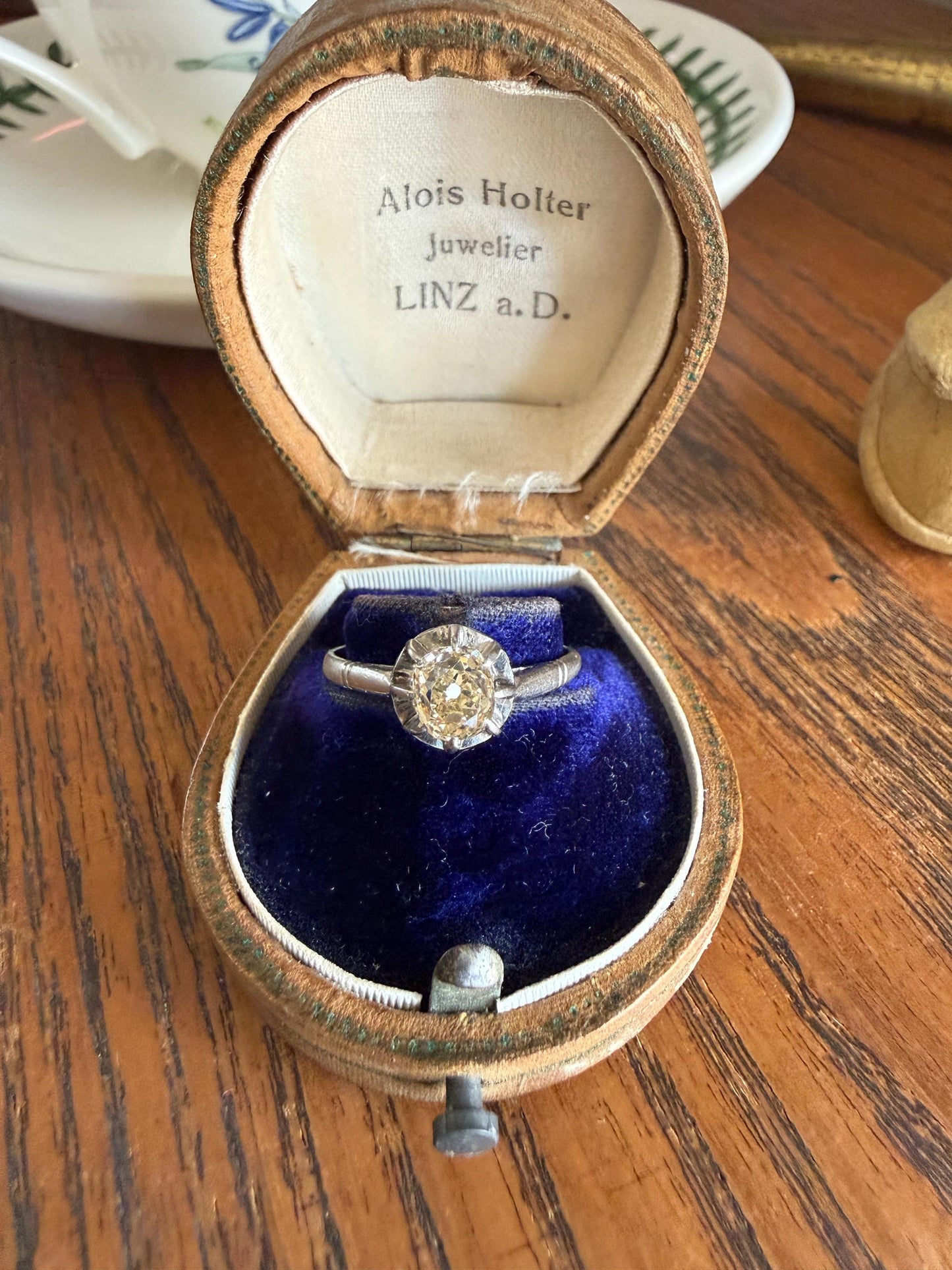 CHAMPAGNE Extra Chunky Old Mine Cut DIAMOND Eye Clean .8 Carat Antique Solitiare Ring French Platinum Skinny Band Engagement OMC
