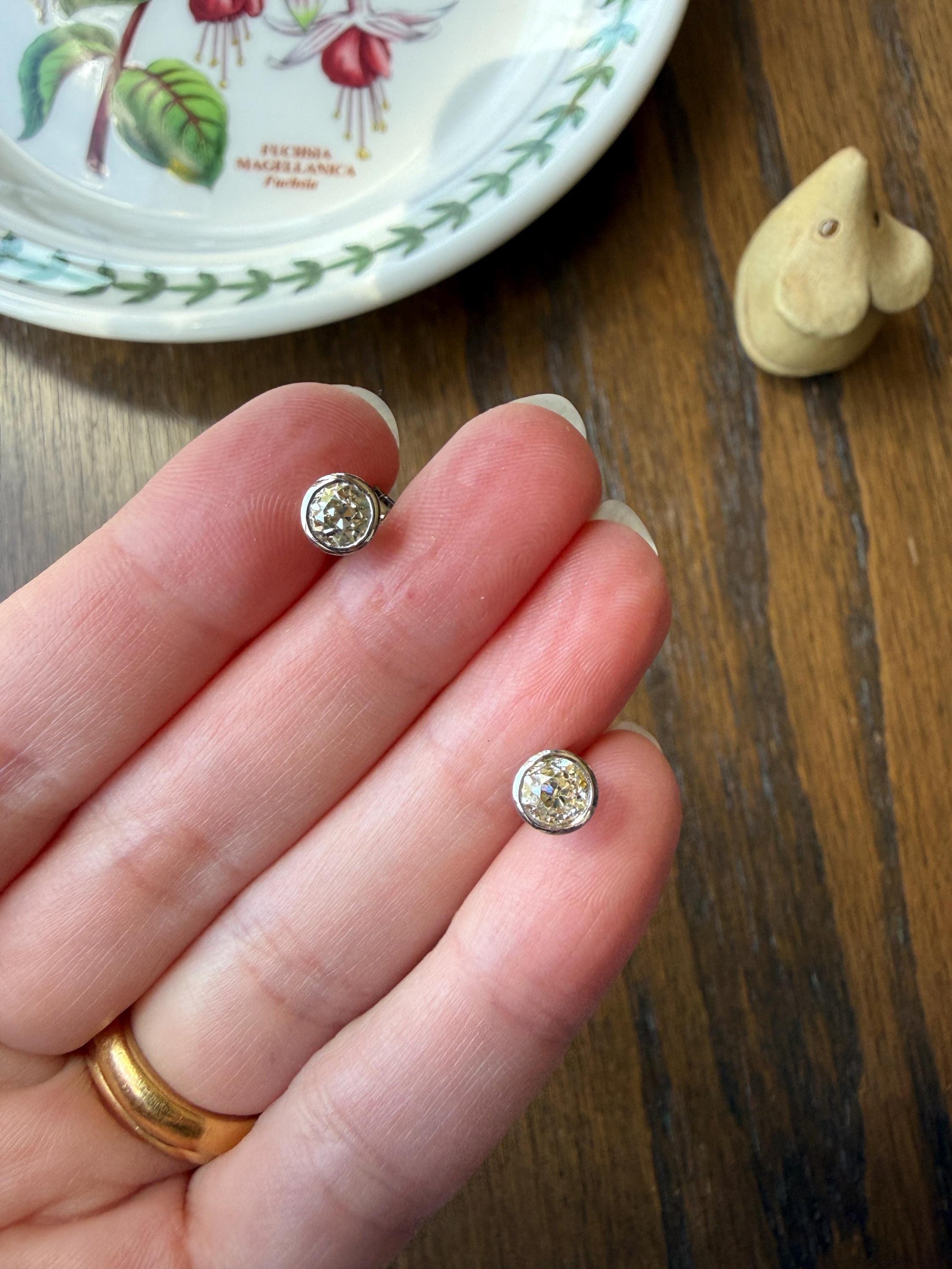 Timeless One Carat Tdw Natural Warm Old Mine Cut DIAMOND Bezel Set Studs Earrings Antique Stones Vintage 18k White Gold 1Ctw OMC Studs