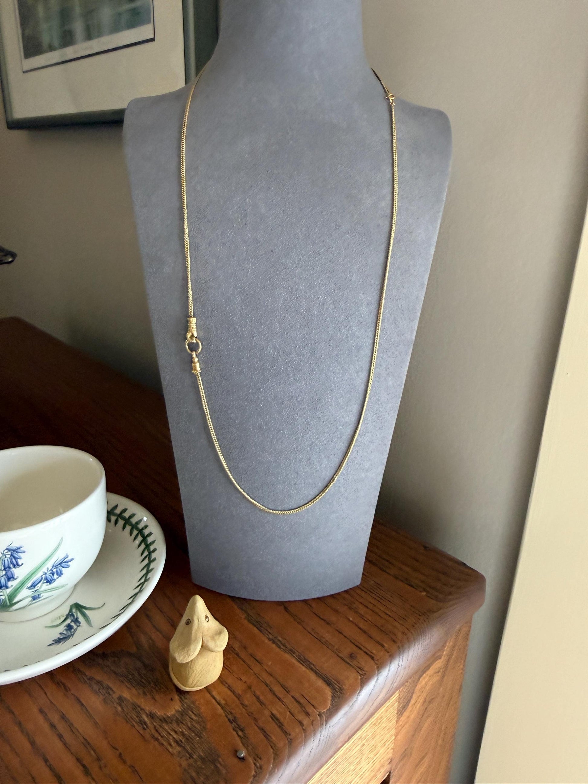 FIST Antique VICTORIAN Necklace Pendant Holder 11.2g 14k Pale Gold Solid Figural Curb Chain Hand