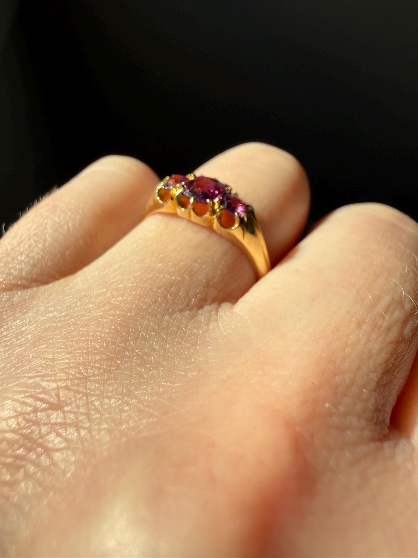 Antique Pinkish Purple Rhodolite Old Cut GARNET Three Stone Ring Victorian 18k Gold Stacker Band