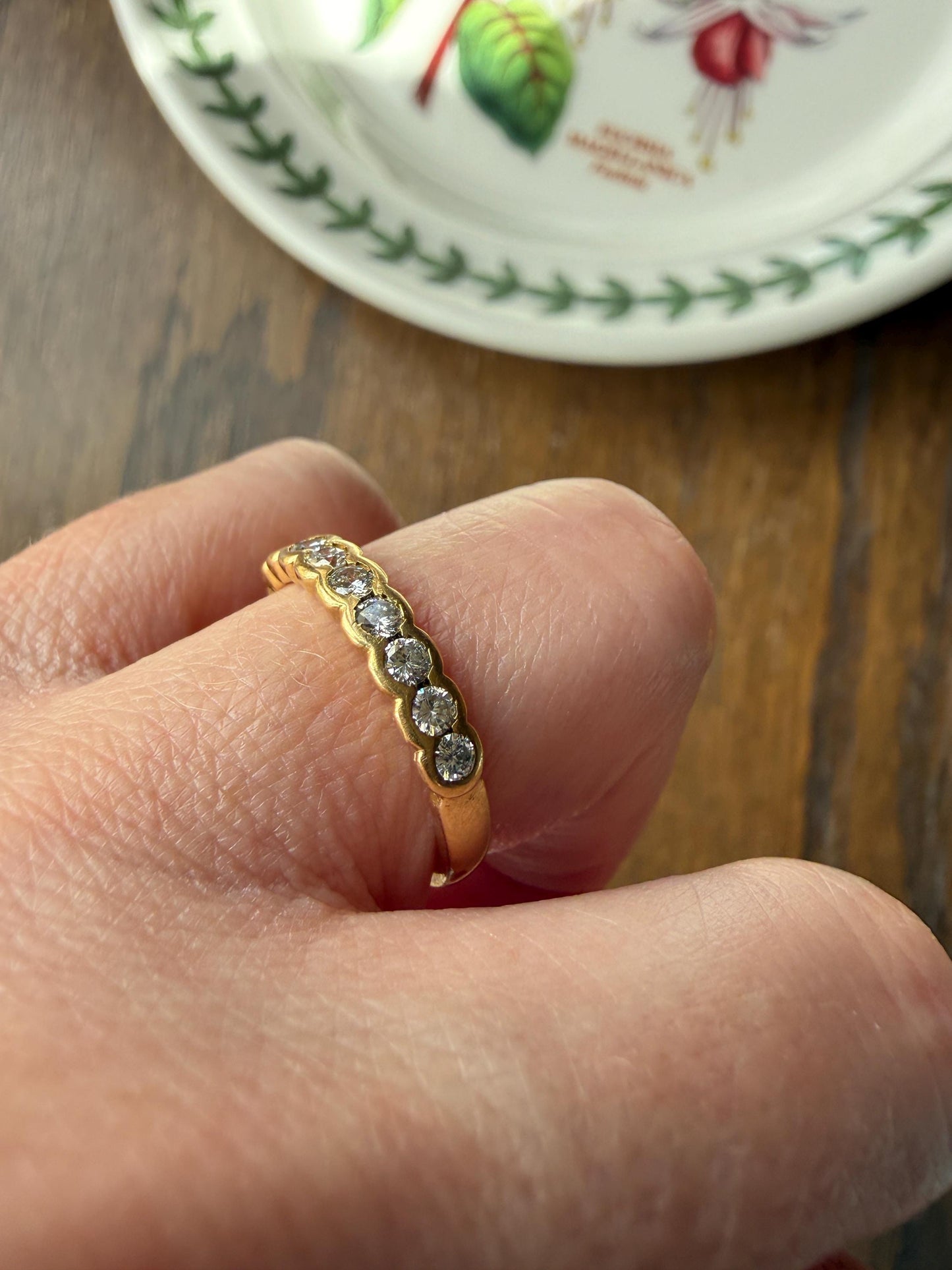Vintage 18k Gold Nine Stone Diamond Wedding Skinny Band Minimalist Stacker Ring Scalloped Bezel Setting