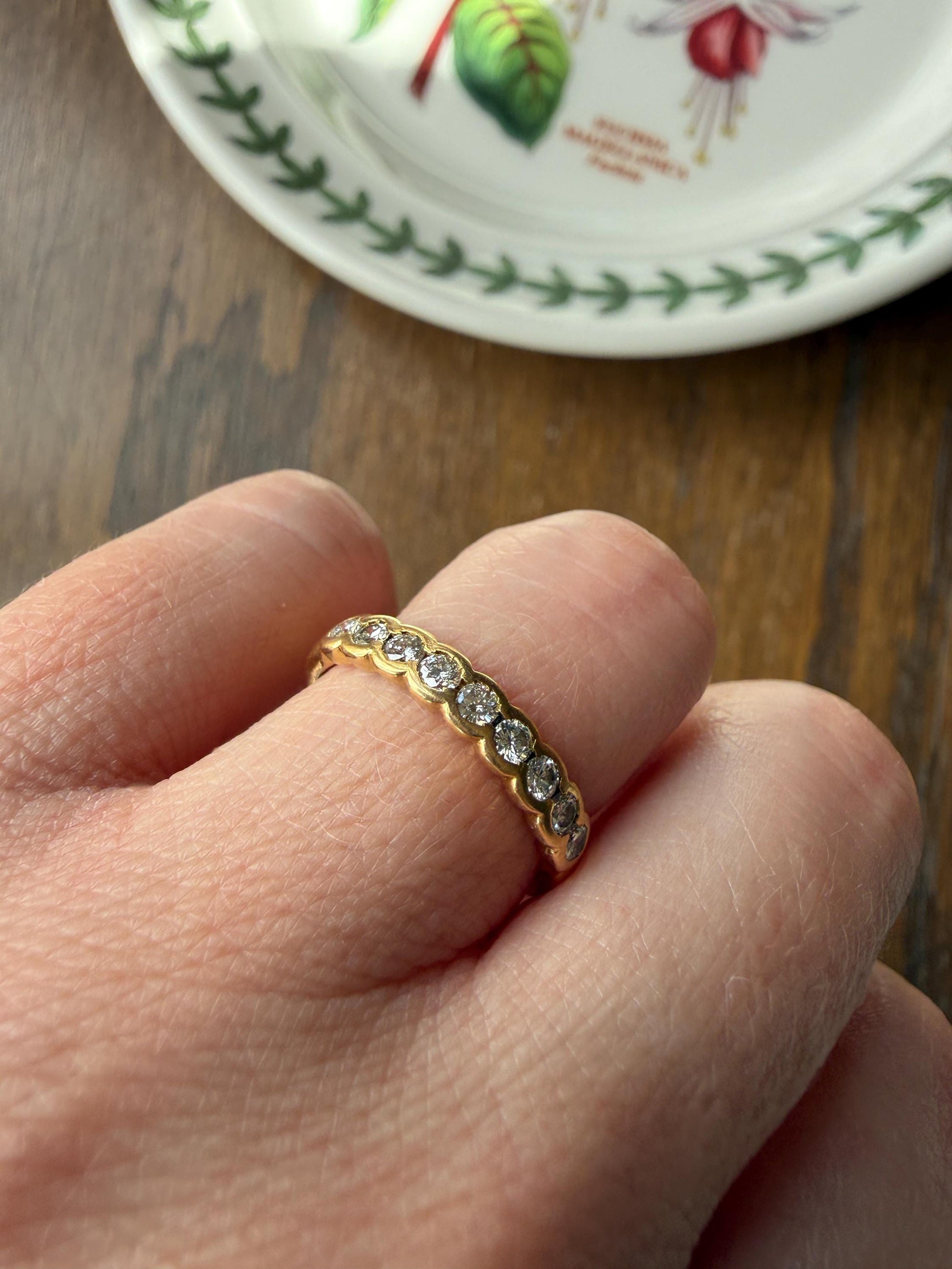 Vintage 18k Gold Nine Stone Diamond Wedding Skinny Band Minimalist Stacker Ring Scalloped Bezel Setting