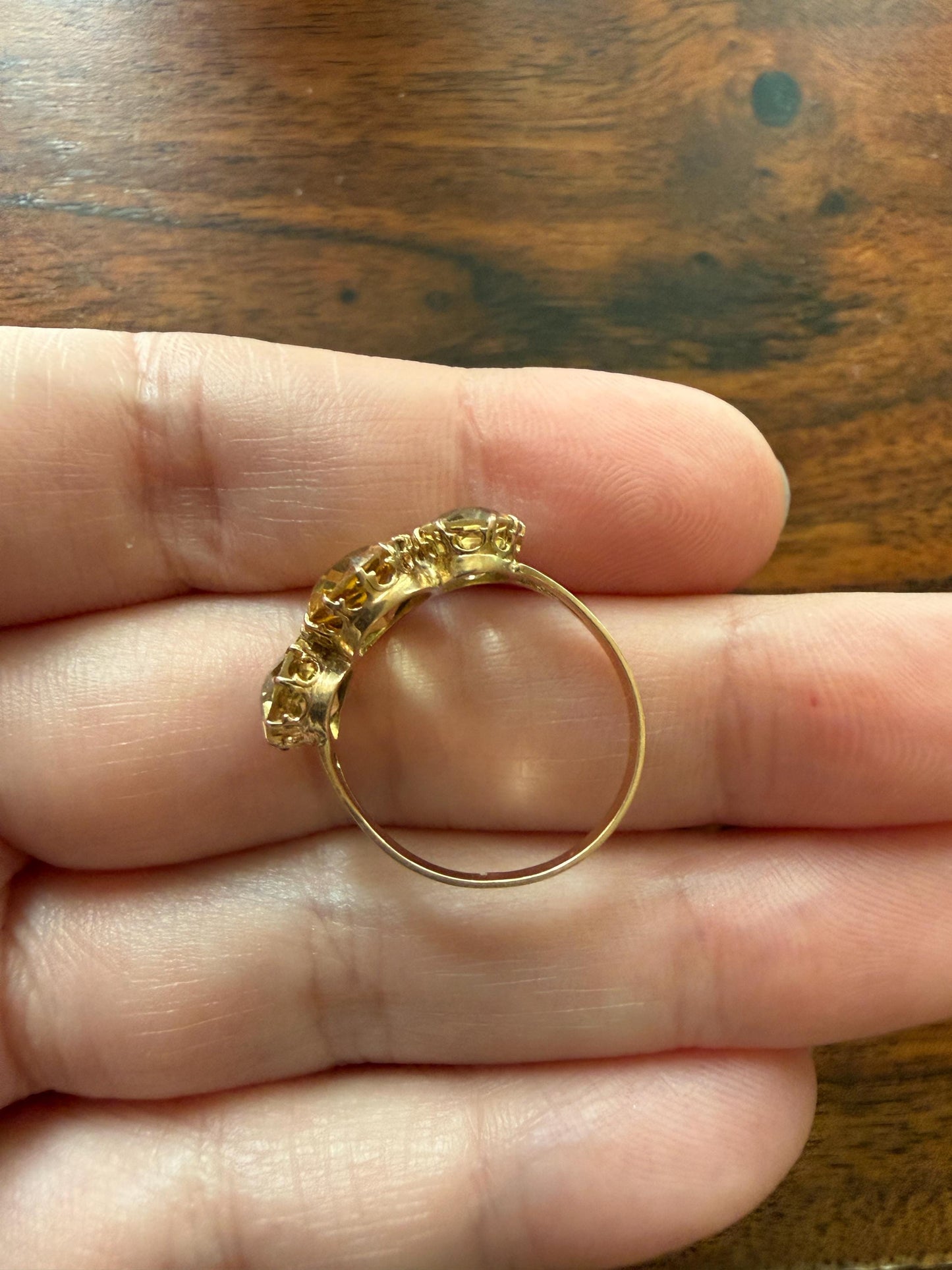 ANTIQUE Victorian Sunny Yellow 3.4 Carats Old Cut Natural Citrine Three Stone Band French Ring 18k Gold Oval Classic Crown Prong Setting