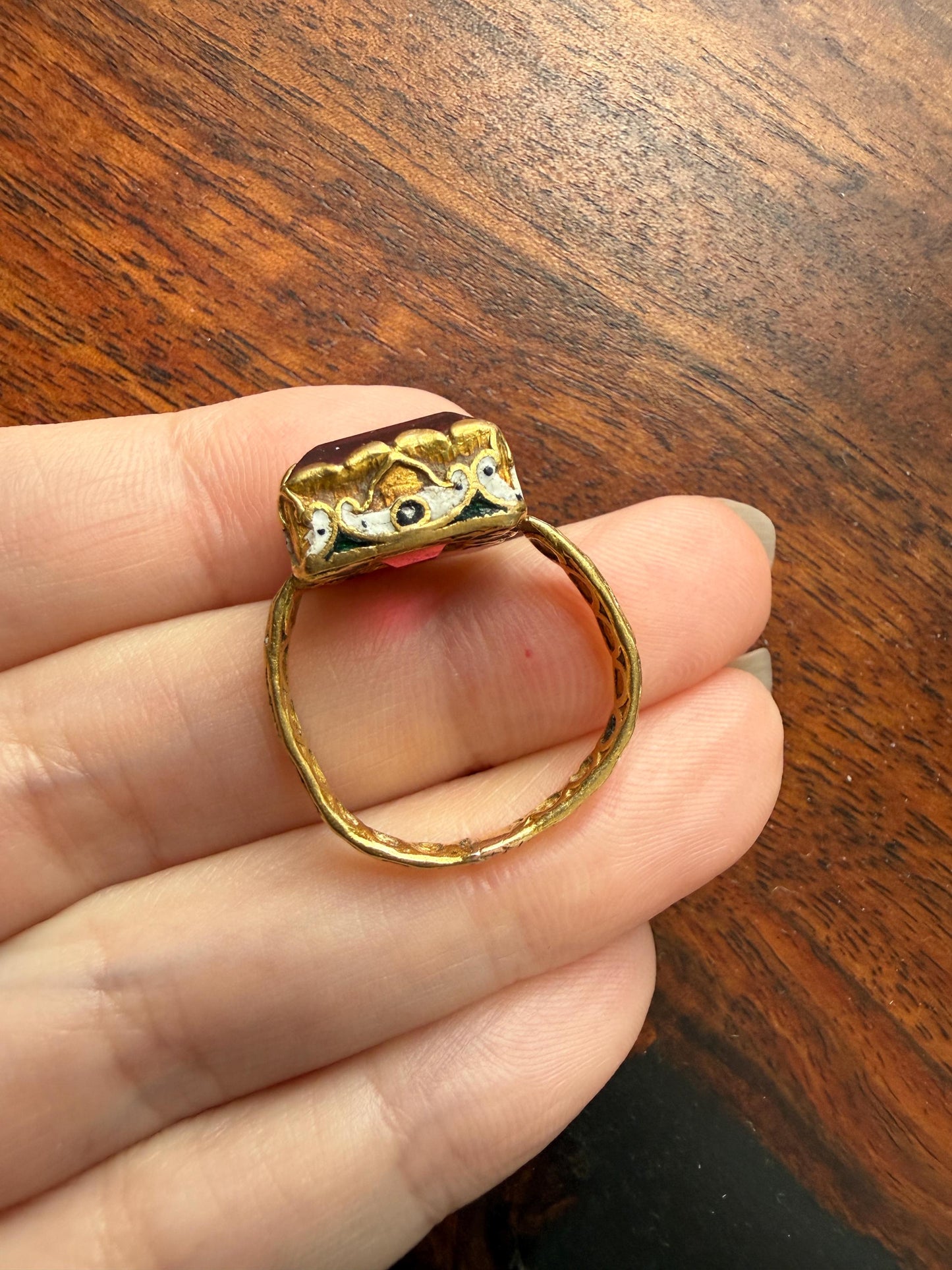 Rare Antique Pyramid Ring Enamel Vibrant Table Cut Red Paste Glass Faux Ruby 18 Gold French Bague Tombeau? Pie Crust Bezel Green Ring Butt
