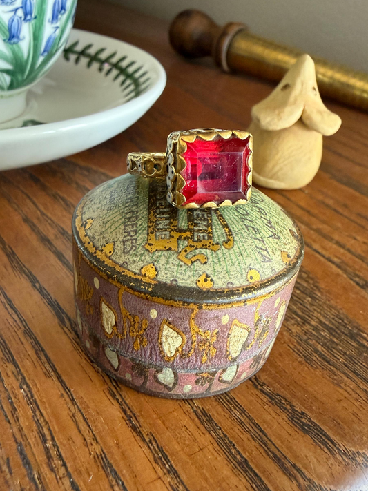 Rare Antique Pyramid Ring Enamel Vibrant Table Cut Red Paste Glass Faux Ruby 18 Gold French Bague Tombeau? Pie Crust Bezel Green Ring Butt