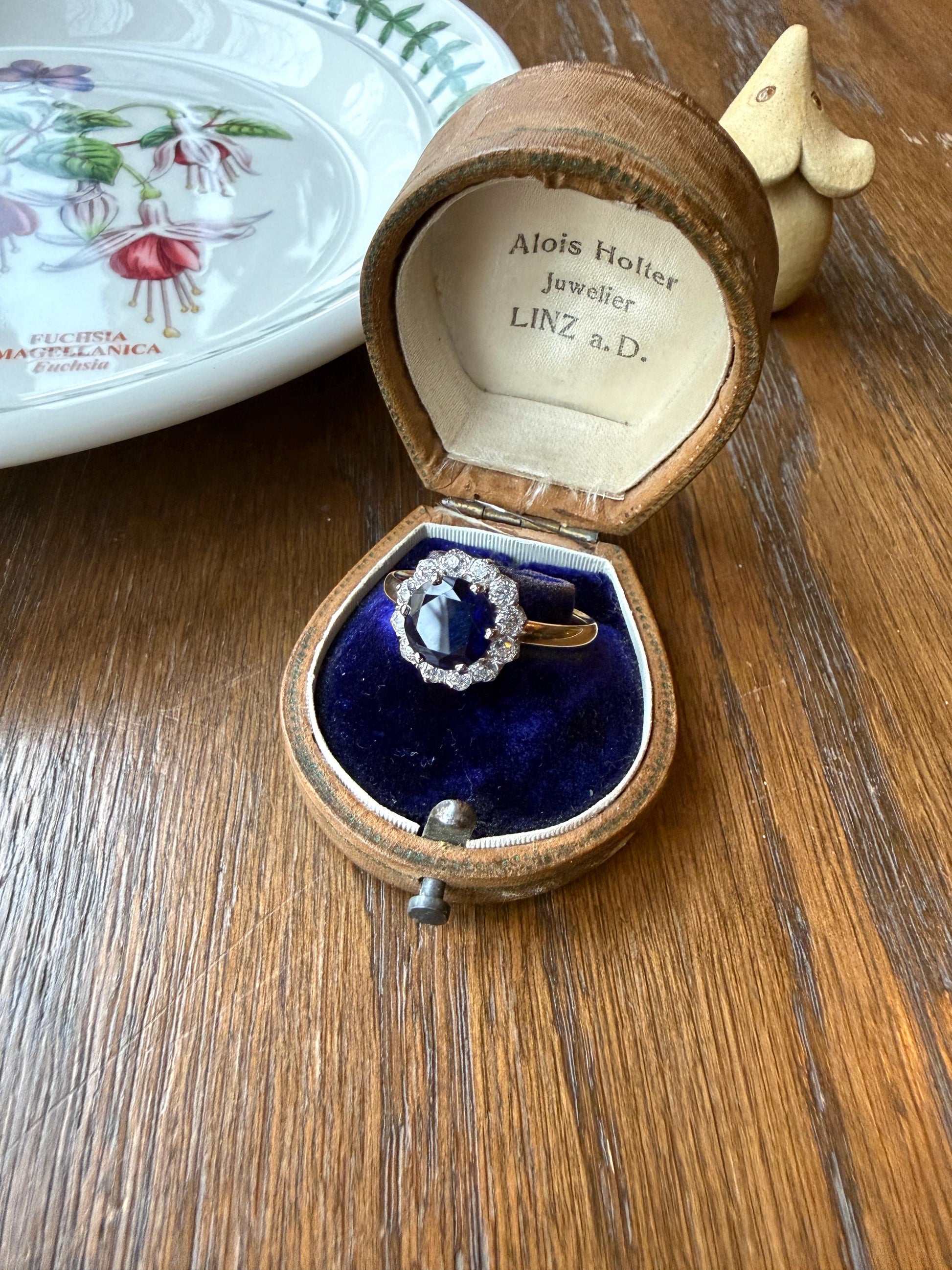 Antique Natural Sapphire with .8 Carat Old Mine Cut Diamond Halo Ring Cluster with Donut Shank Stacker Band 18k Gold Hexagon Silk