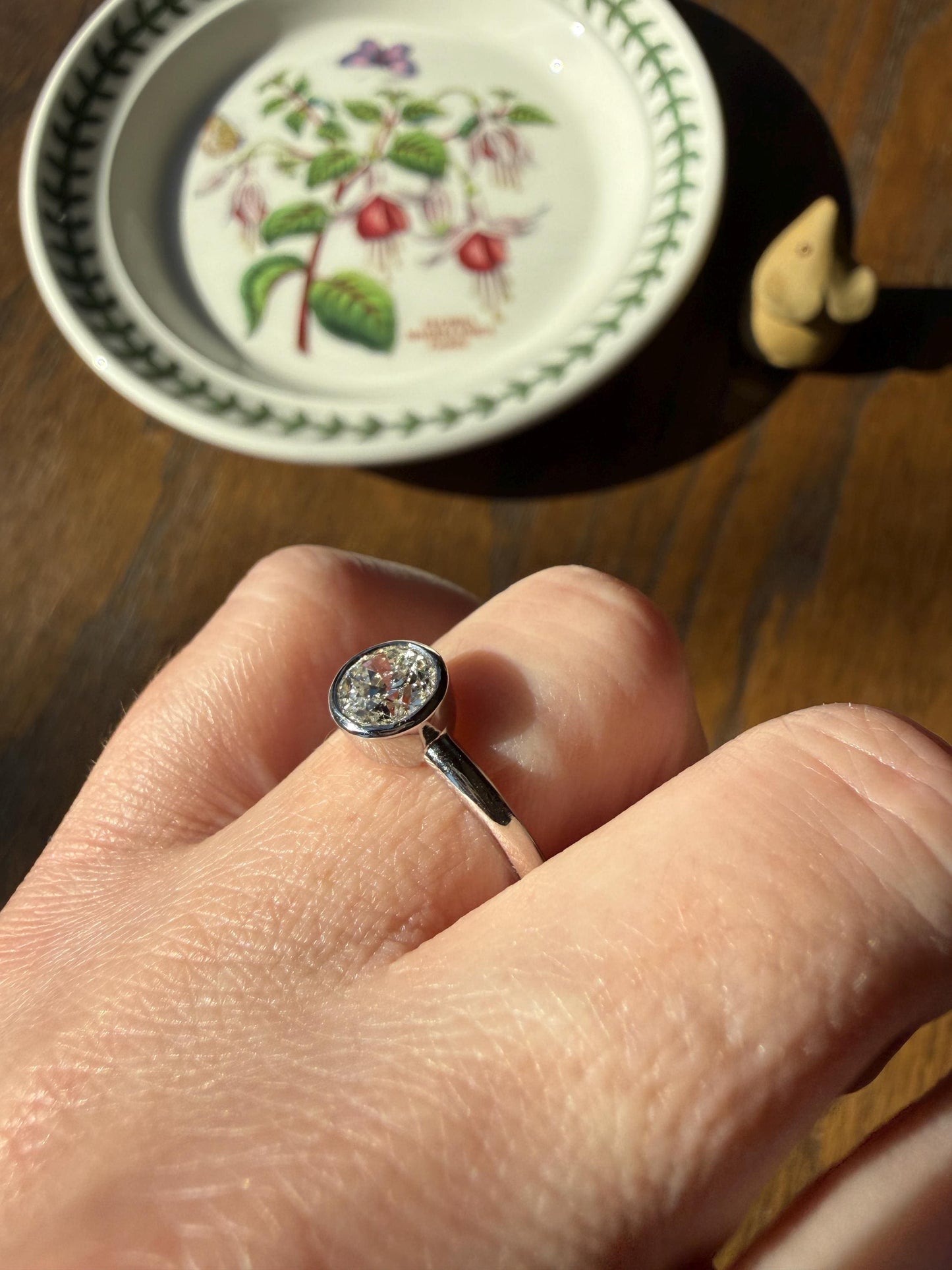 Chunky Vintage 0.9 Carat Old European Cut DIAMOND Bezel Set Ring Art Deco Stacker Donut Band 18k White Gold Solitaire Geometric Engagement