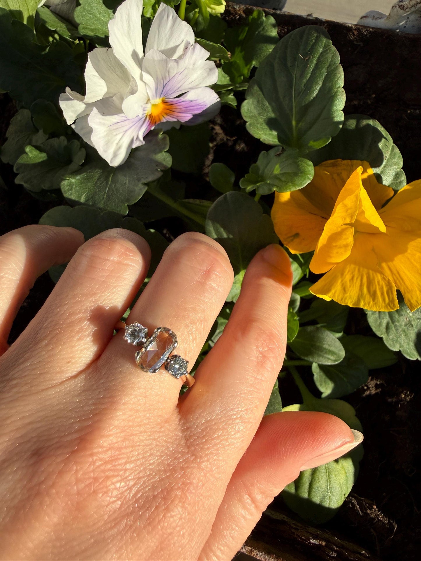 Unique Vintage Elongated Natural VS Portrait Rose Cut Three Stone DIAMOND Ring 18k Gold Solid Cushion Oval Stacker Band