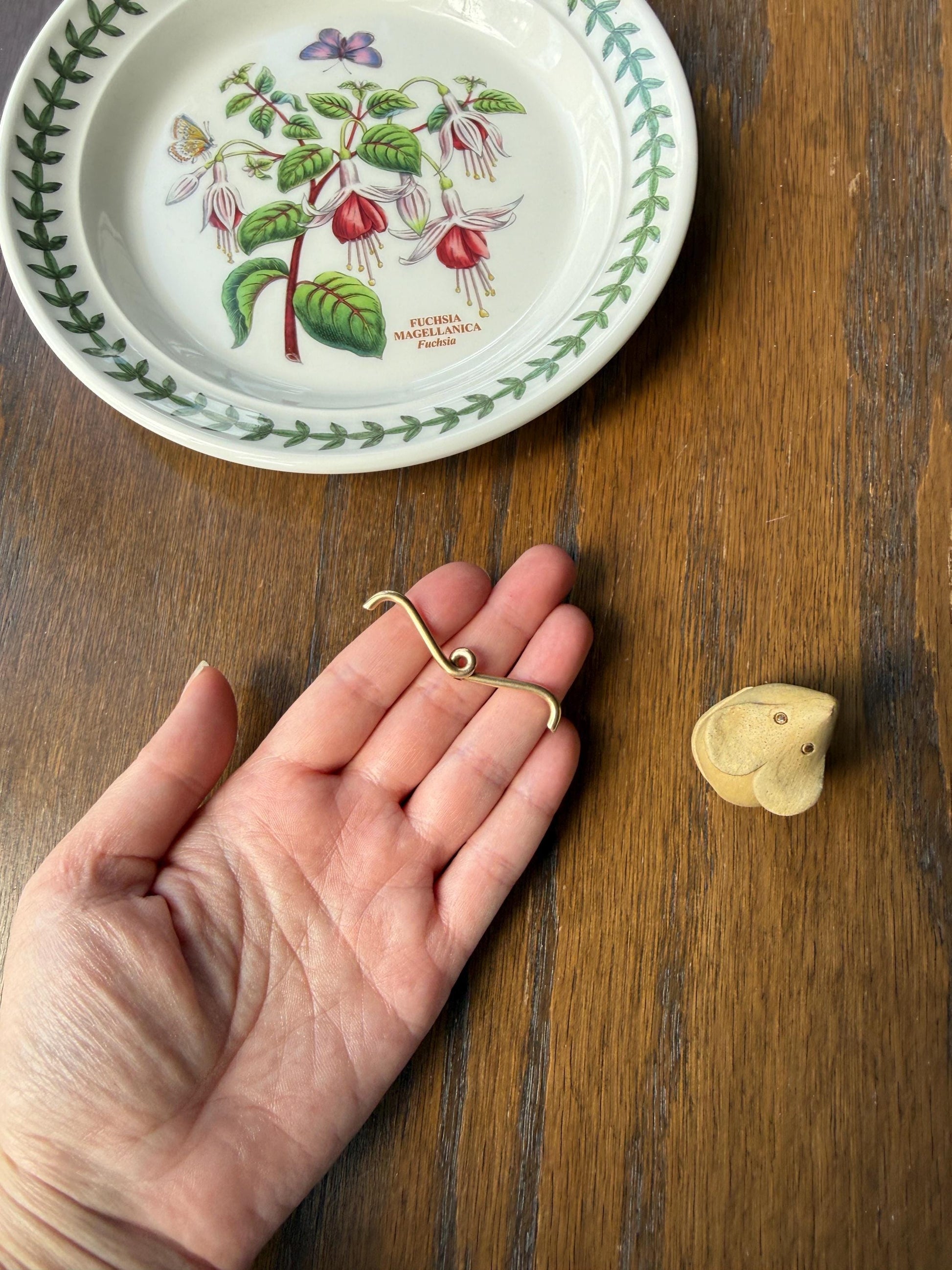 Original Antique SWIRL Curled T Bar Toggle Chunky PENDANT 4.6g 14k Gold Solid Salvaged Parts Findings Albert Watch Chain Neckmess Neckstack