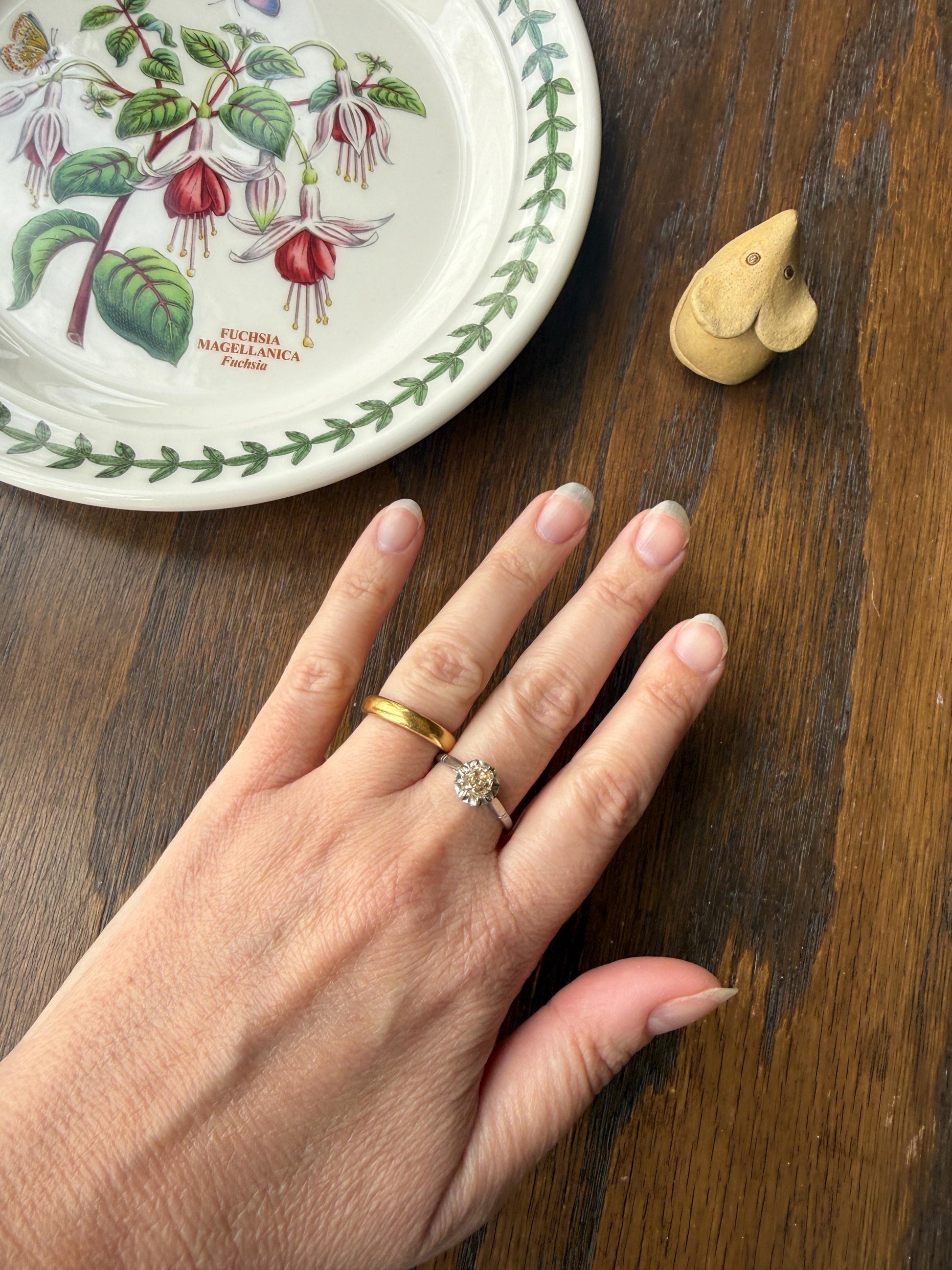 CHAMPAGNE Extra Chunky Old Mine Cut DIAMOND Eye Clean .8 Carat Antique Solitiare Ring French Platinum Skinny Band Engagement OMC