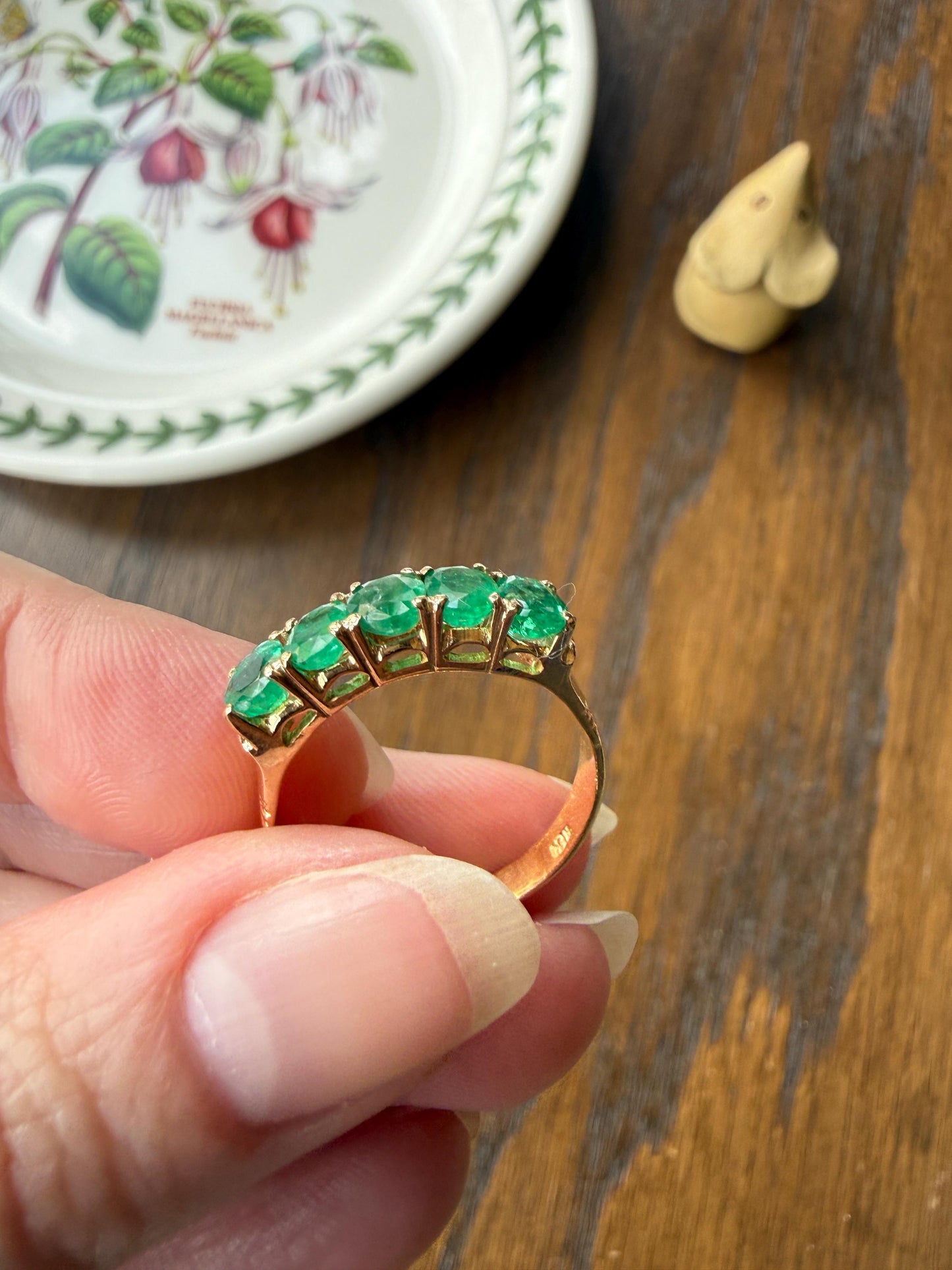 Natural EMERALD Oval Five Stone Band French Vintage 14k Gold Ring Green Linear Stacker Splayed Stacker