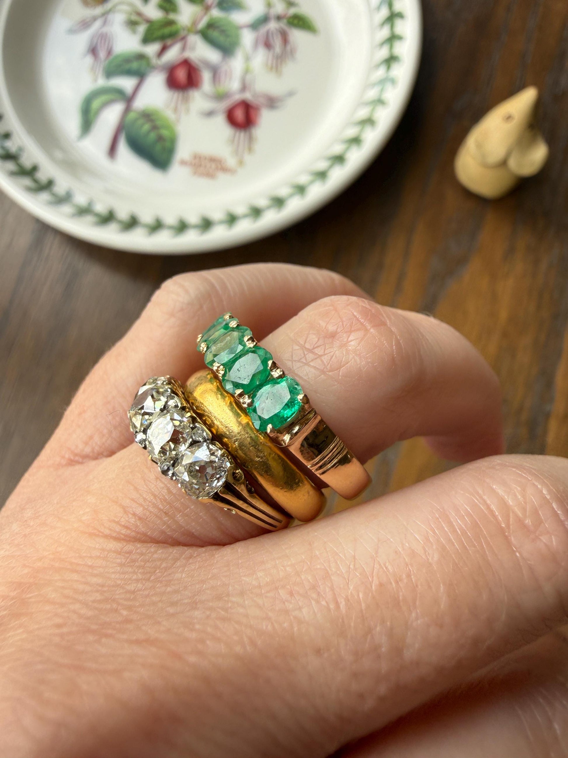 Natural EMERALD Oval Five Stone Band French Vintage 14k Gold Ring Green Linear Stacker Splayed Stacker