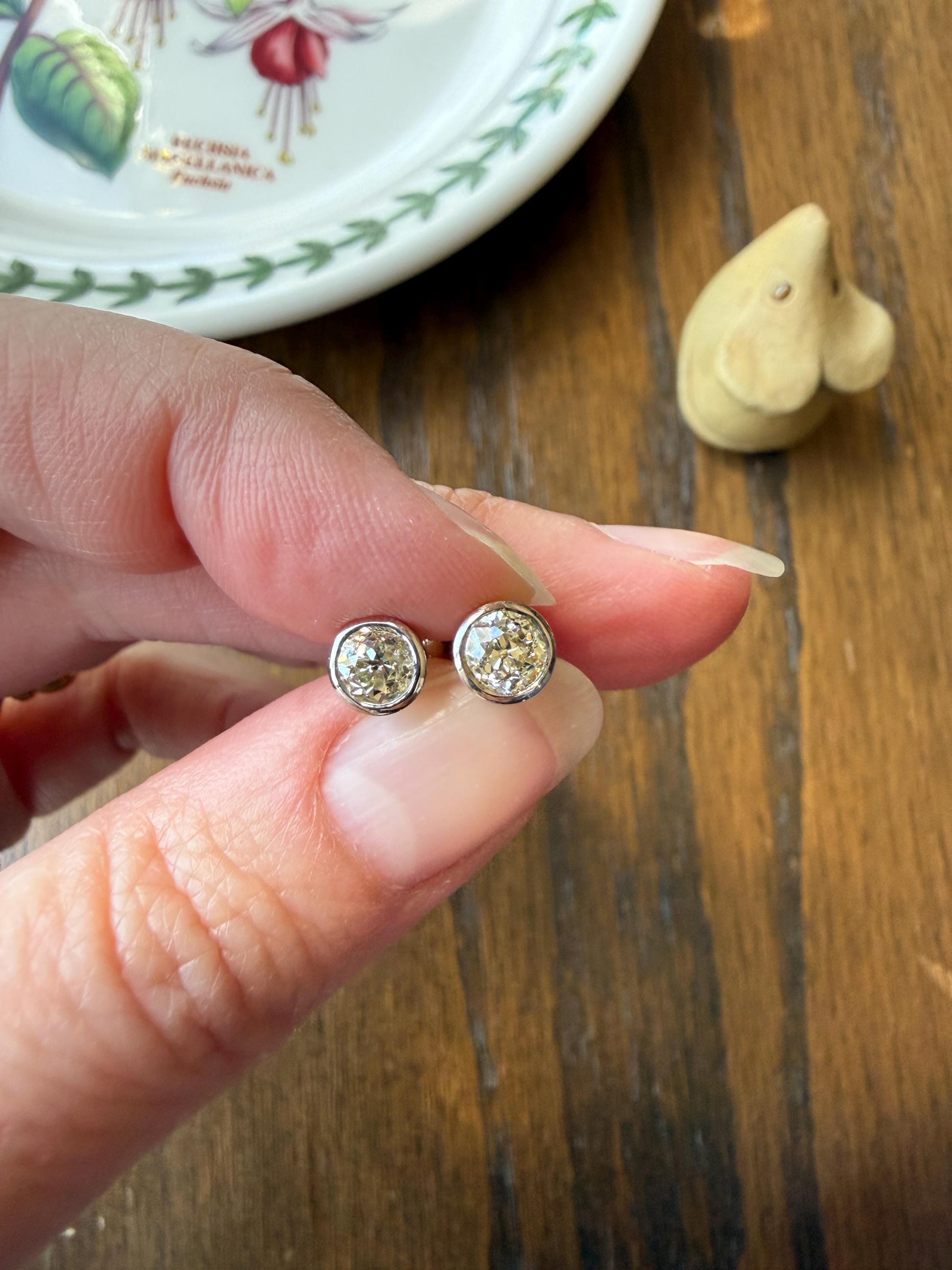 Timeless One Carat Tdw Natural Warm Old Mine Cut DIAMOND Bezel Set Studs Earrings Antique Stones Vintage 18k White Gold 1Ctw OMC Studs