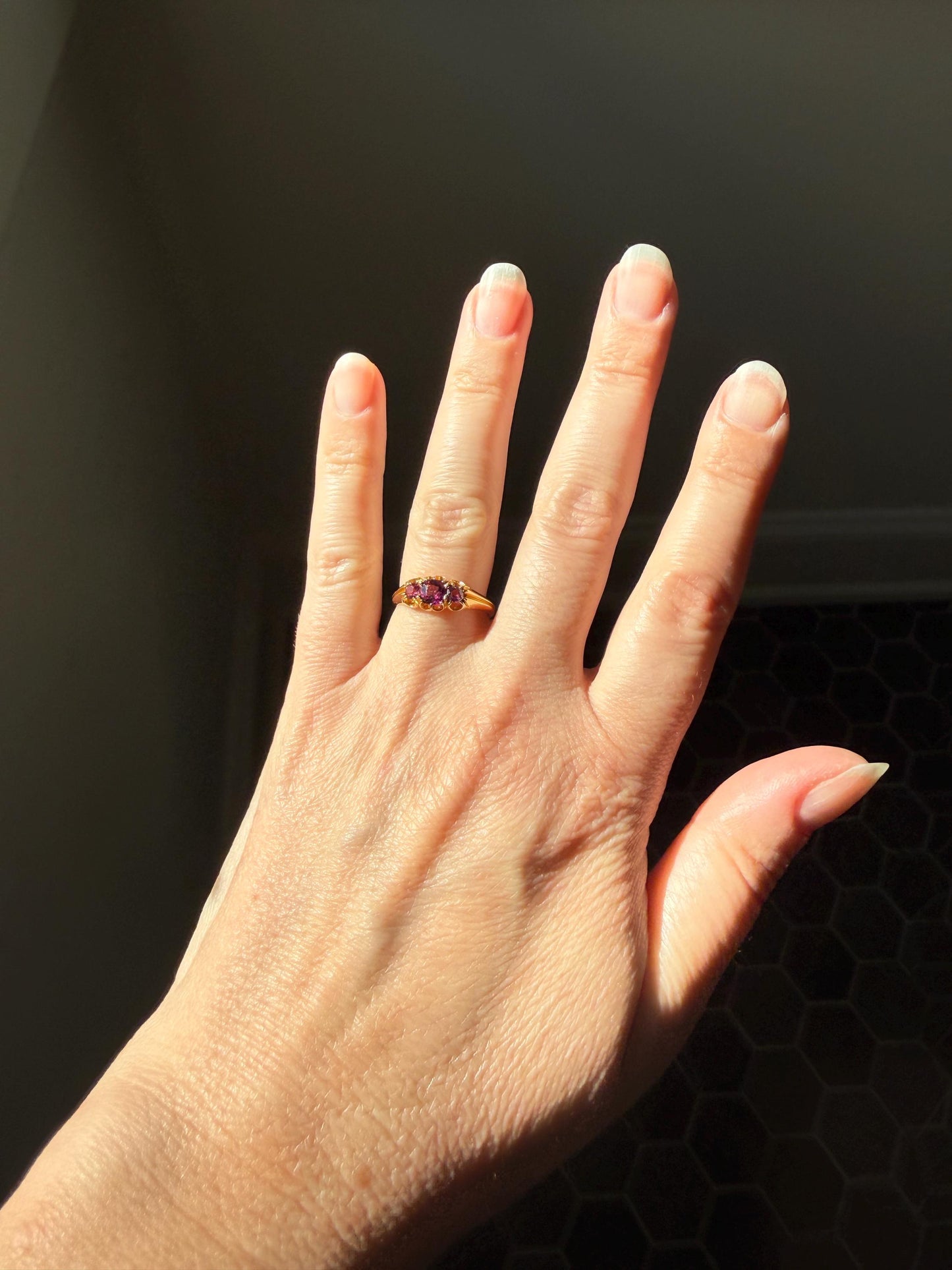 Antique Pinkish Purple Rhodolite Old Cut GARNET Three Stone Ring Victorian 18k Gold Stacker Band