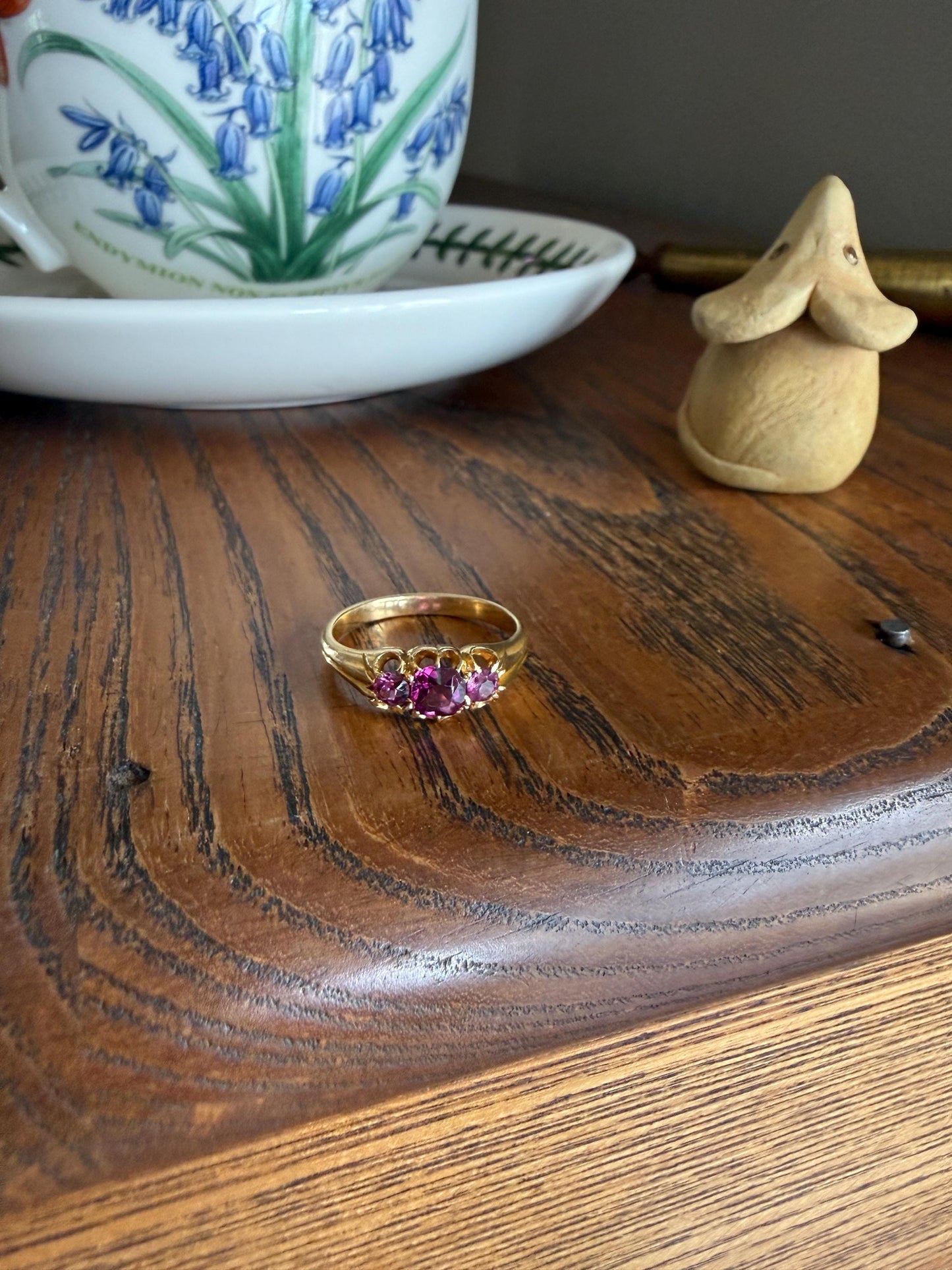 Antique Pinkish Purple Rhodolite Old Cut GARNET Three Stone Ring Victorian 18k Gold Stacker Band