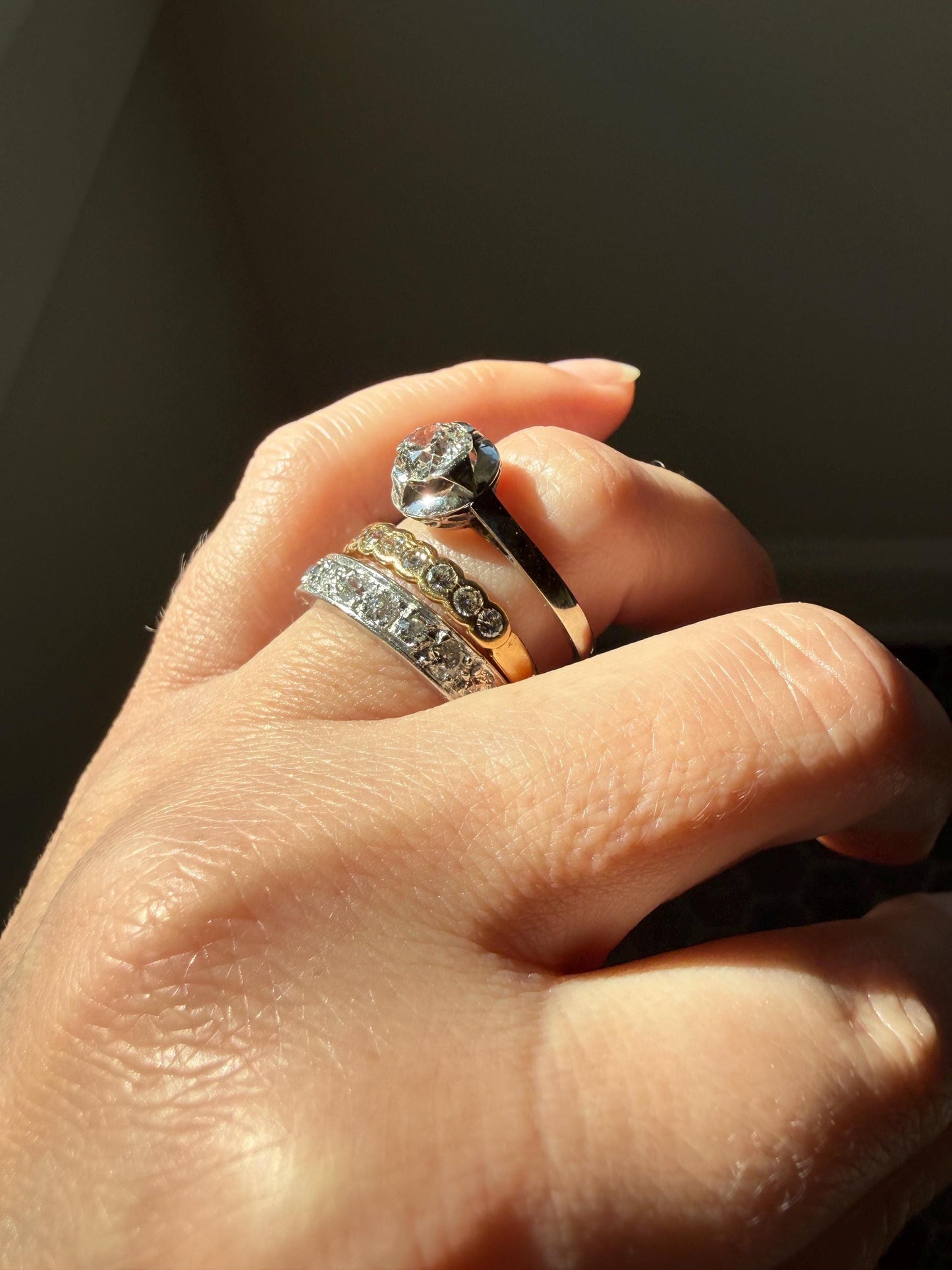 Vintage 18k Gold Nine Stone Diamond Wedding Skinny Band Minimalist Stacker Ring Scalloped Bezel Setting