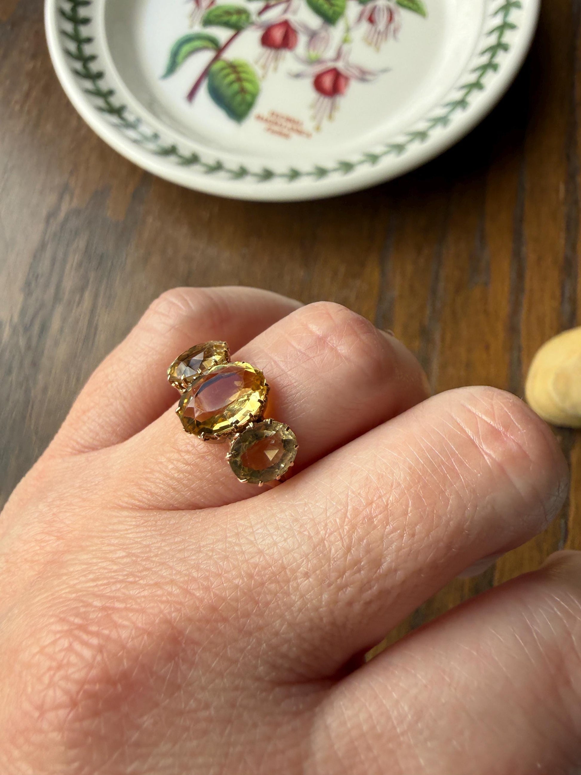 ANTIQUE Victorian Sunny Yellow 3.4 Carats Old Cut Natural Citrine Three Stone Band French Ring 18k Gold Oval Classic Crown Prong Setting