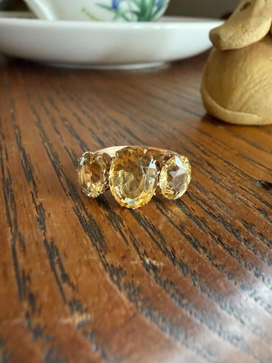 ANTIQUE Victorian Sunny Yellow 3.4 Carats Old Cut Natural Citrine Three Stone Band French Ring 18k Gold Oval Classic Crown Prong Setting