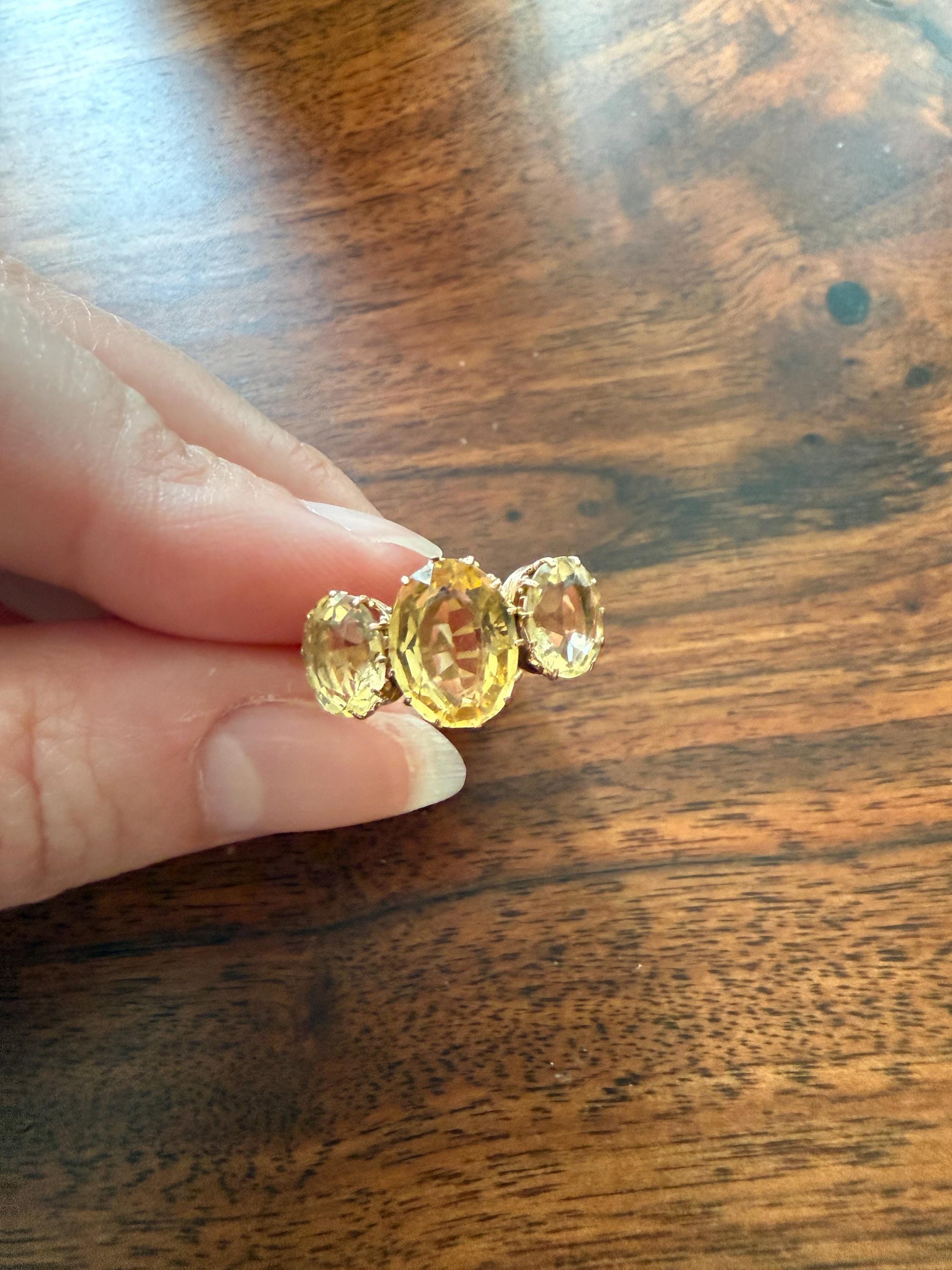 ANTIQUE Victorian Sunny Yellow 3.4 Carats Old Cut Natural Citrine Three Stone Band French Ring 18k Gold Oval Classic Crown Prong Setting