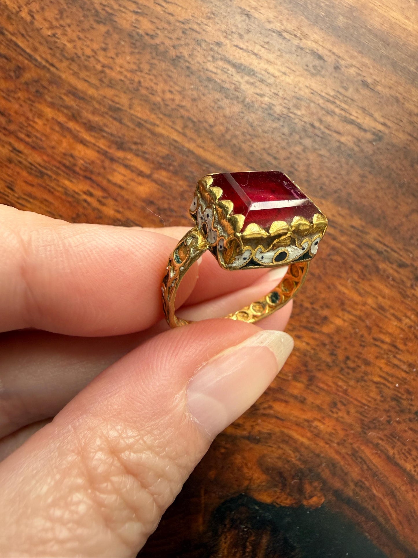 Rare Antique Pyramid Ring Enamel Vibrant Table Cut Red Paste Glass Faux Ruby 18 Gold French Bague Tombeau? Pie Crust Bezel Green Ring Butt
