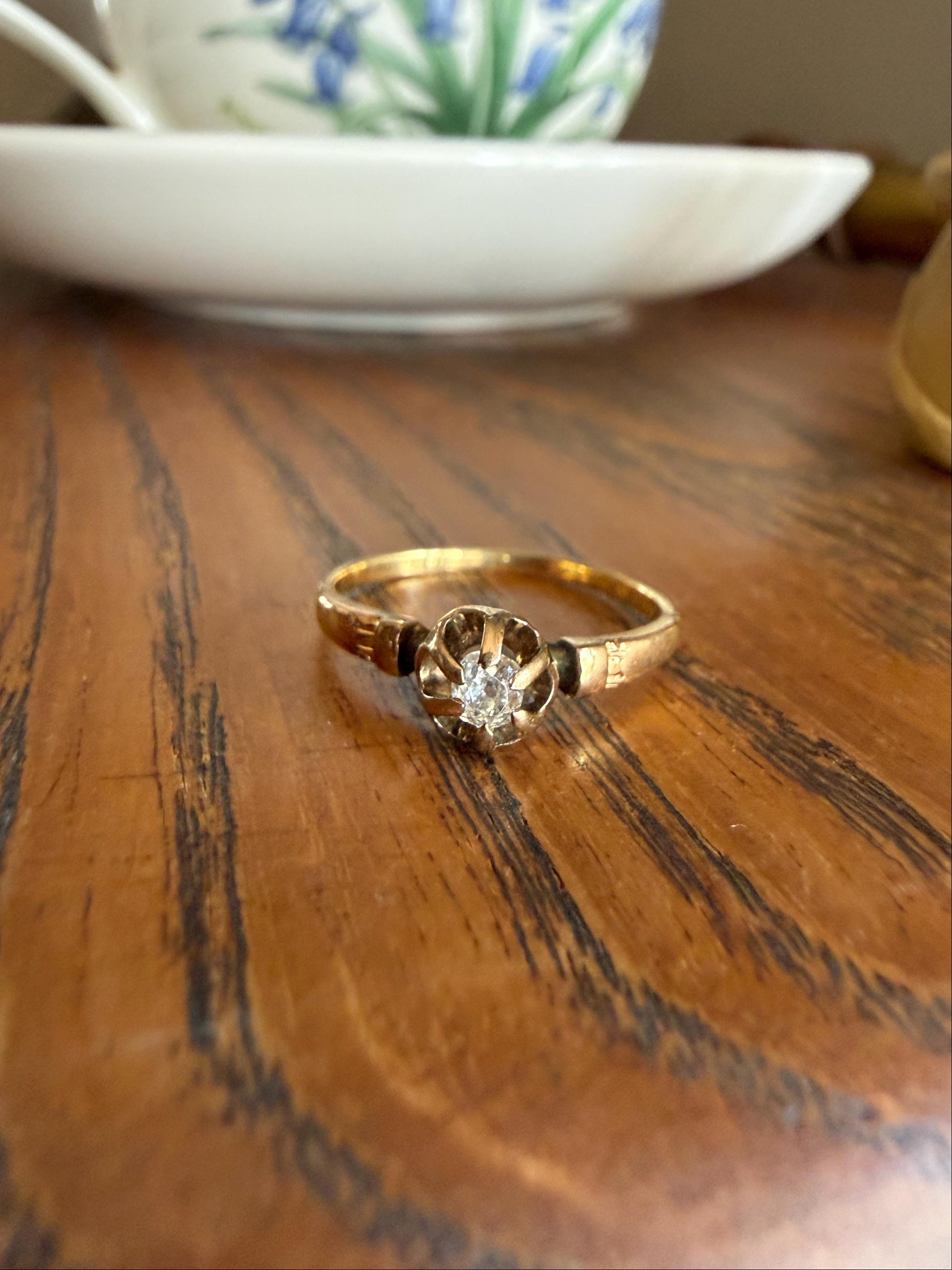French Antique 18k Gold Old Mine Cut DIAMOND Buttercup Ring Pinky Band Victorian Stacker Solitaire Dainty Minimalist Engagement OMC