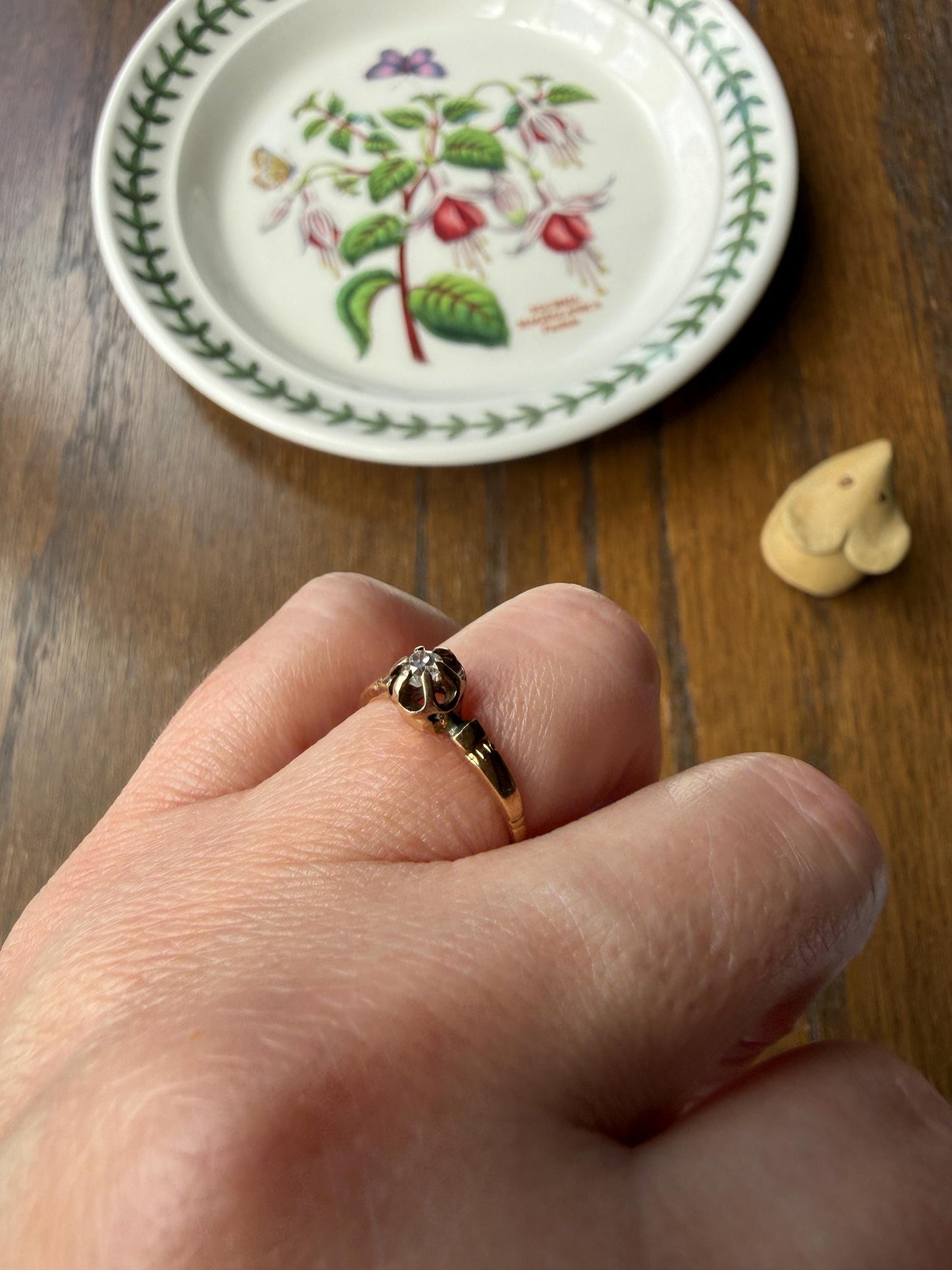 French Antique 18k Gold Old Mine Cut DIAMOND Buttercup Ring Pinky Band Victorian Stacker Solitaire Dainty Minimalist Engagement OMC