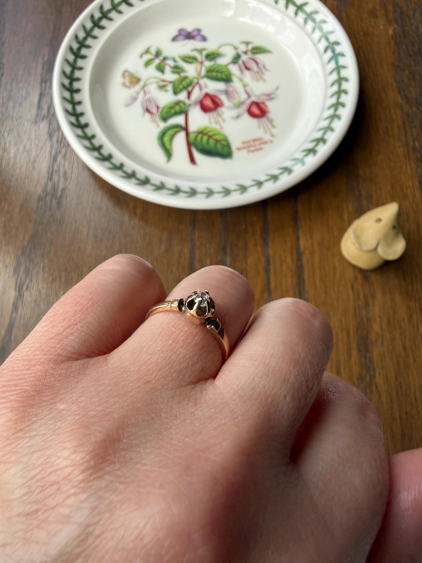 French Antique 18k Gold Old Mine Cut DIAMOND Buttercup Ring Pinky Band Victorian Stacker Solitaire Dainty Minimalist Engagement OMC