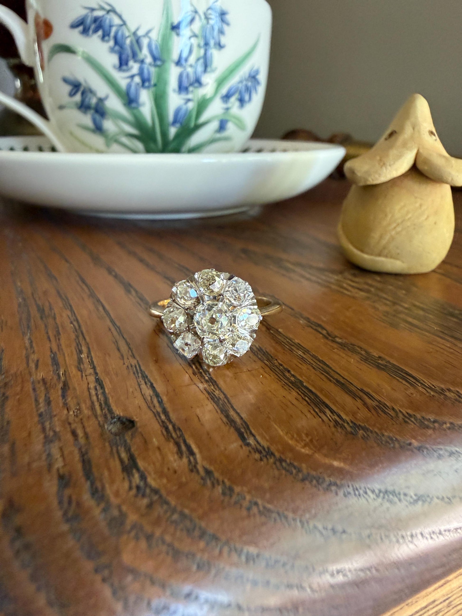 Special ANTIQUE 2.6 Carat 9 Old Mine Cut DIAMOND Daisy Cluster Ring 18k Gold & PLATINUM Belle Epoque Gift OmC Victorian Oval 2.6Ctw OmC
