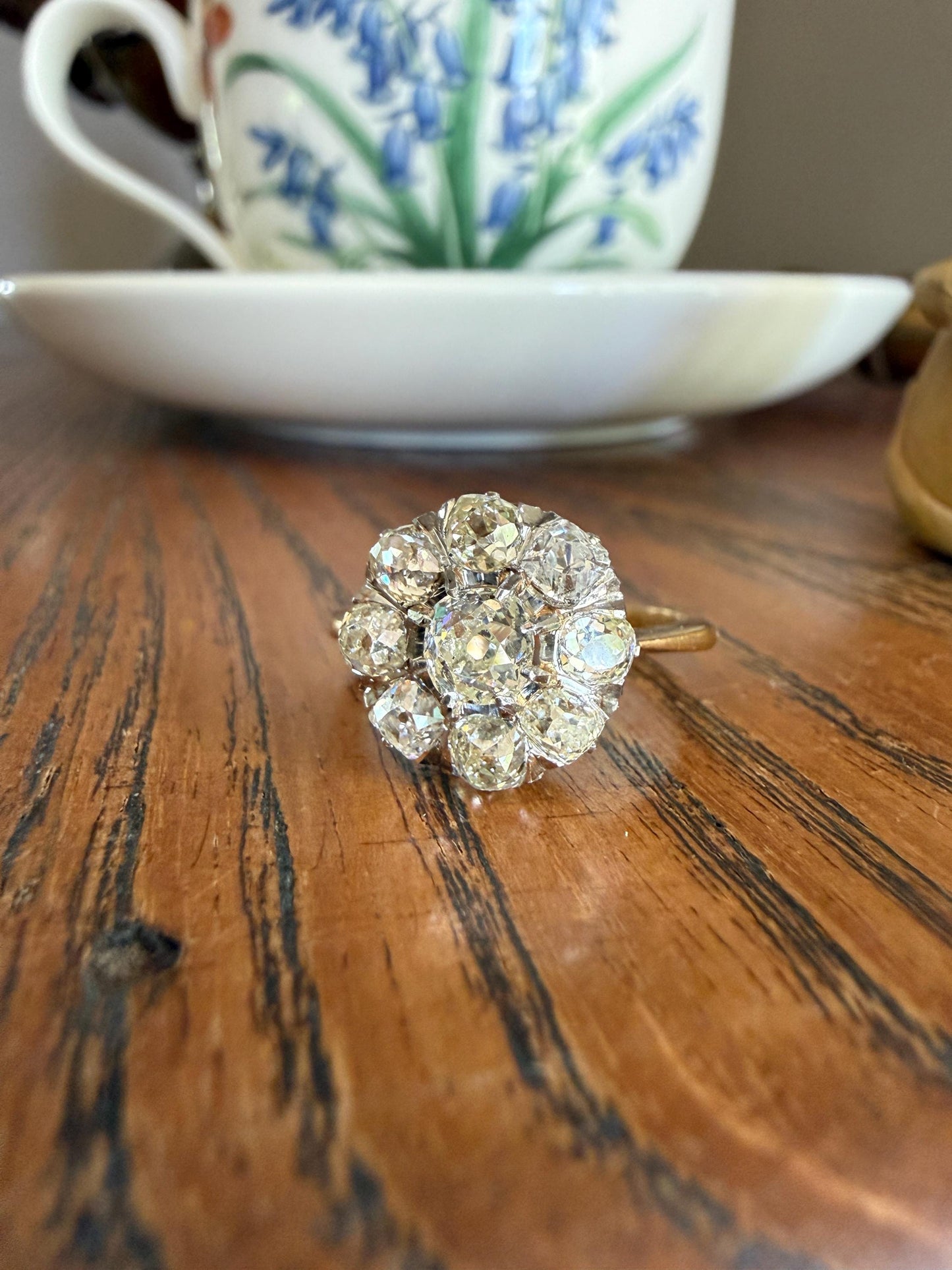 Special ANTIQUE 2.6 Carat 9 Old Mine Cut DIAMOND Daisy Cluster Ring 18k Gold & PLATINUM Belle Epoque Gift OmC Victorian Oval 2.6Ctw OmC