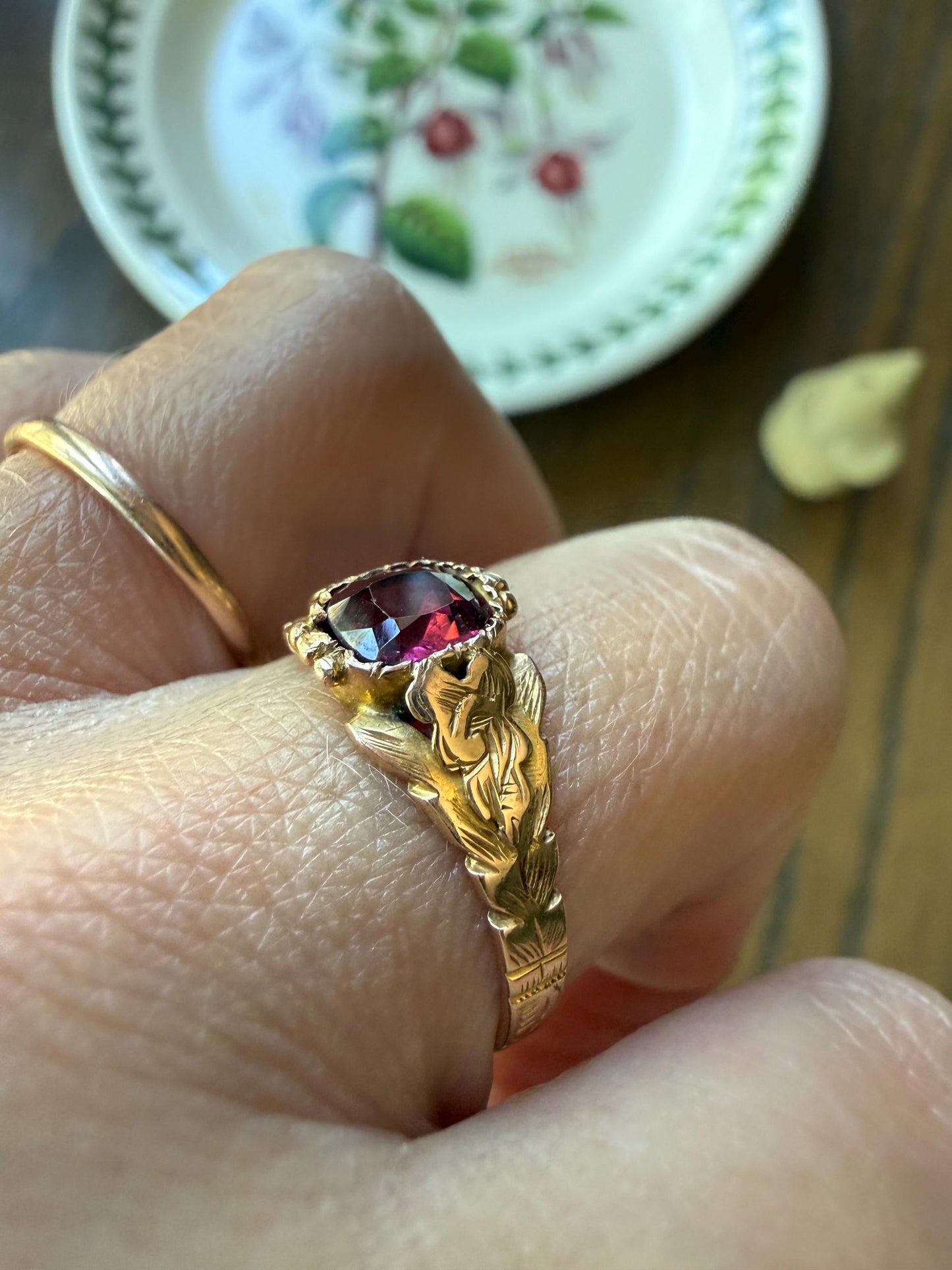 Ornate GARNET Victorian Engraved Antique Ring 14k Gold Solid Stacker Swirled Shoulder