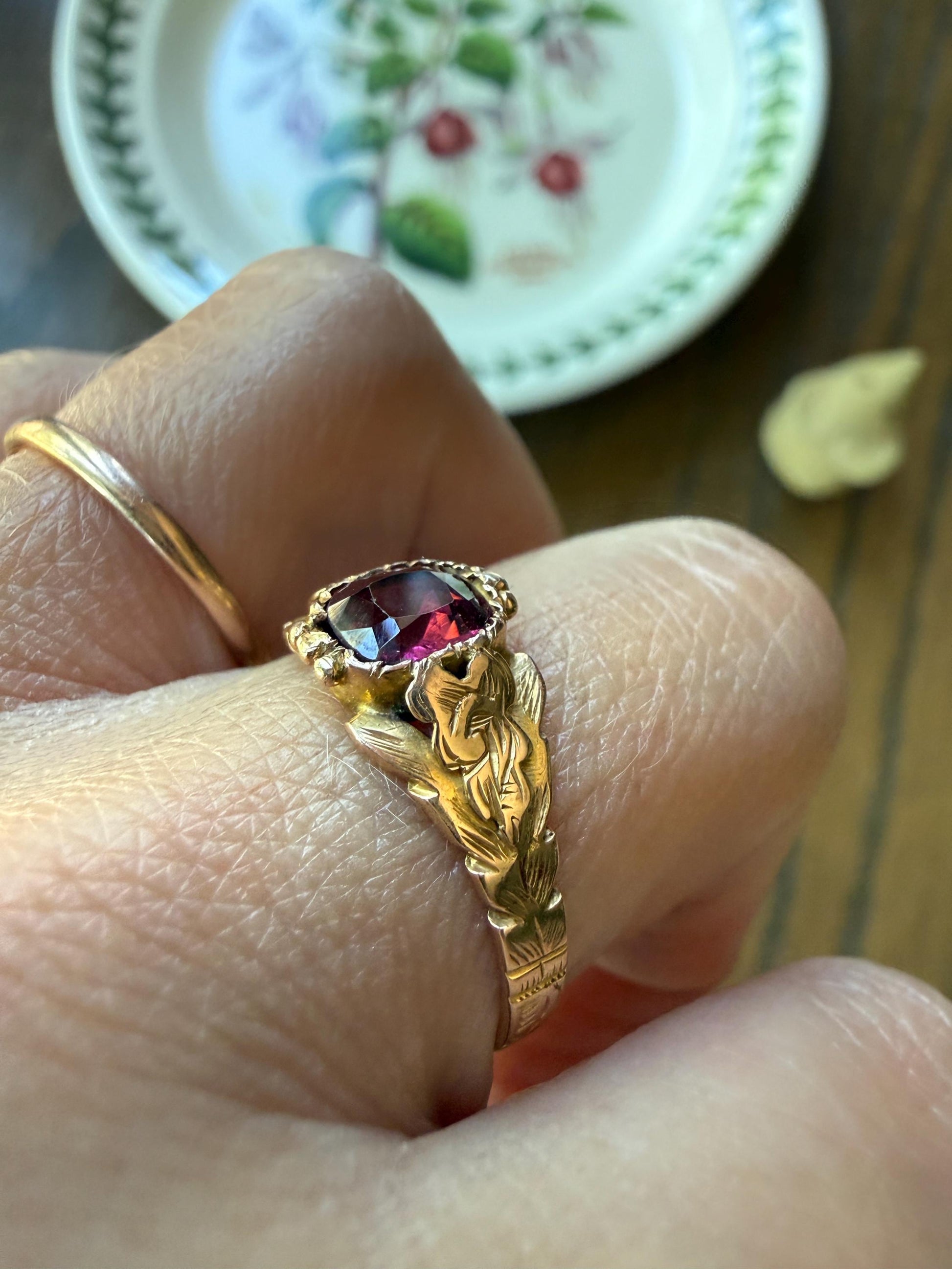 Ornate GARNET Victorian Engraved Antique Ring 14k Gold Solid Stacker Swirled Shoulder
