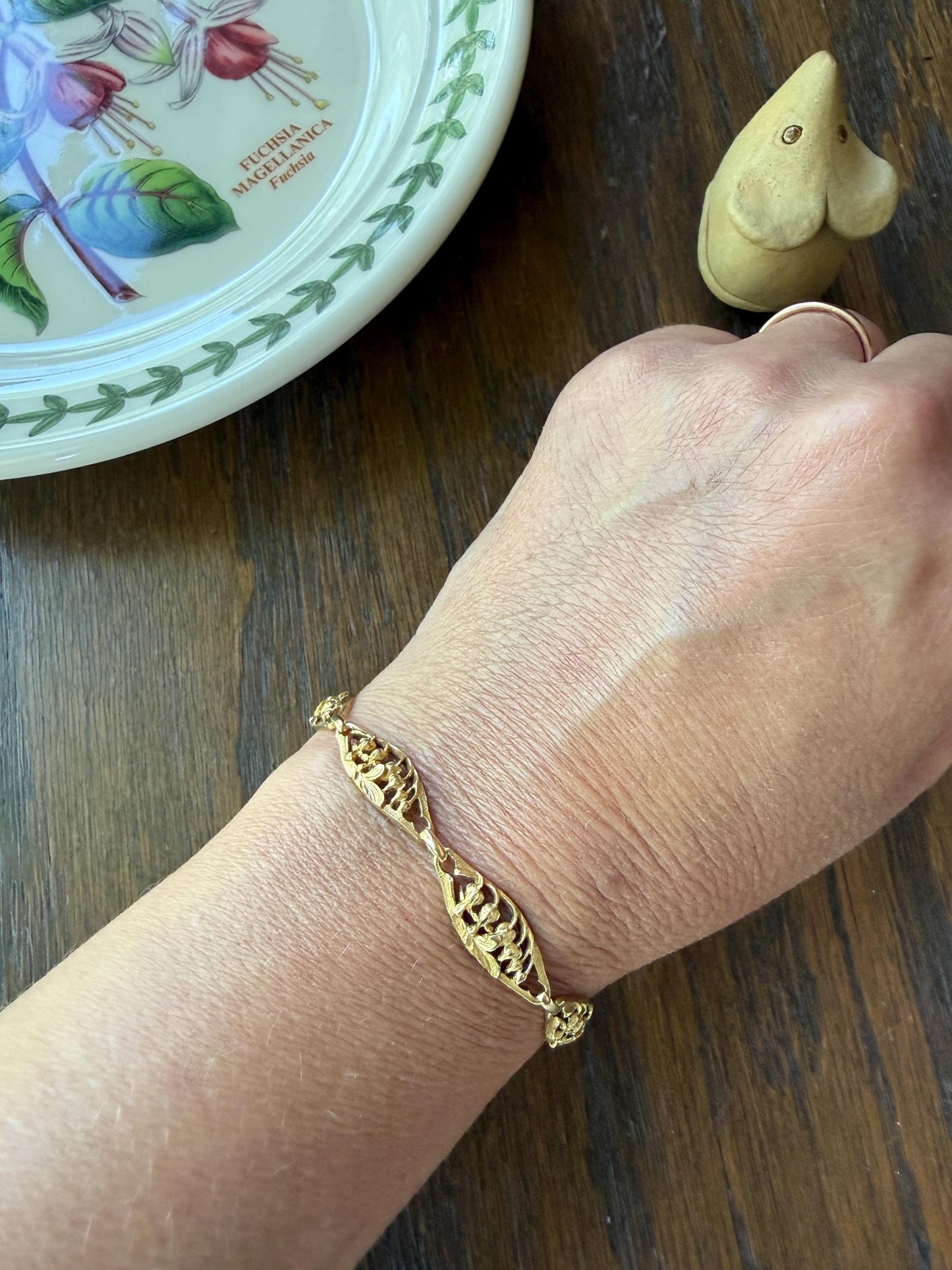 Rare BLEEDING HEARTS Floral Link Bracelet Antique French Heavy 10g 18k Gold Solid Art Nouveau Belle Epoque Victorian Era Eternity Flowers