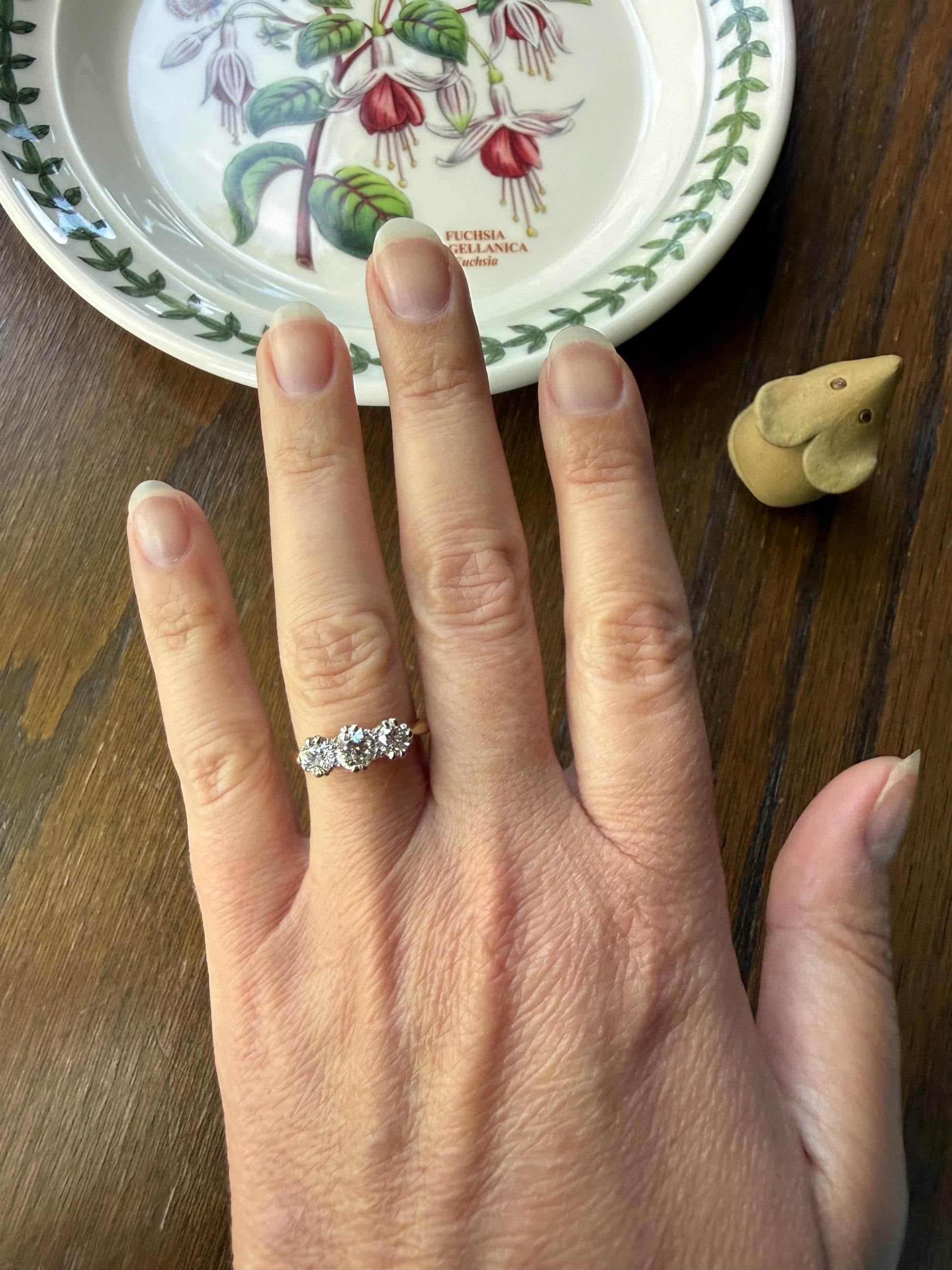Antique Eye Clean Three Stone 1.1 Carat Old Mine Cut DiAMOND Ring 18k GOLD Stacker Band 1.1Ctw OMC Trilogy Anniversary Wedding Engagement