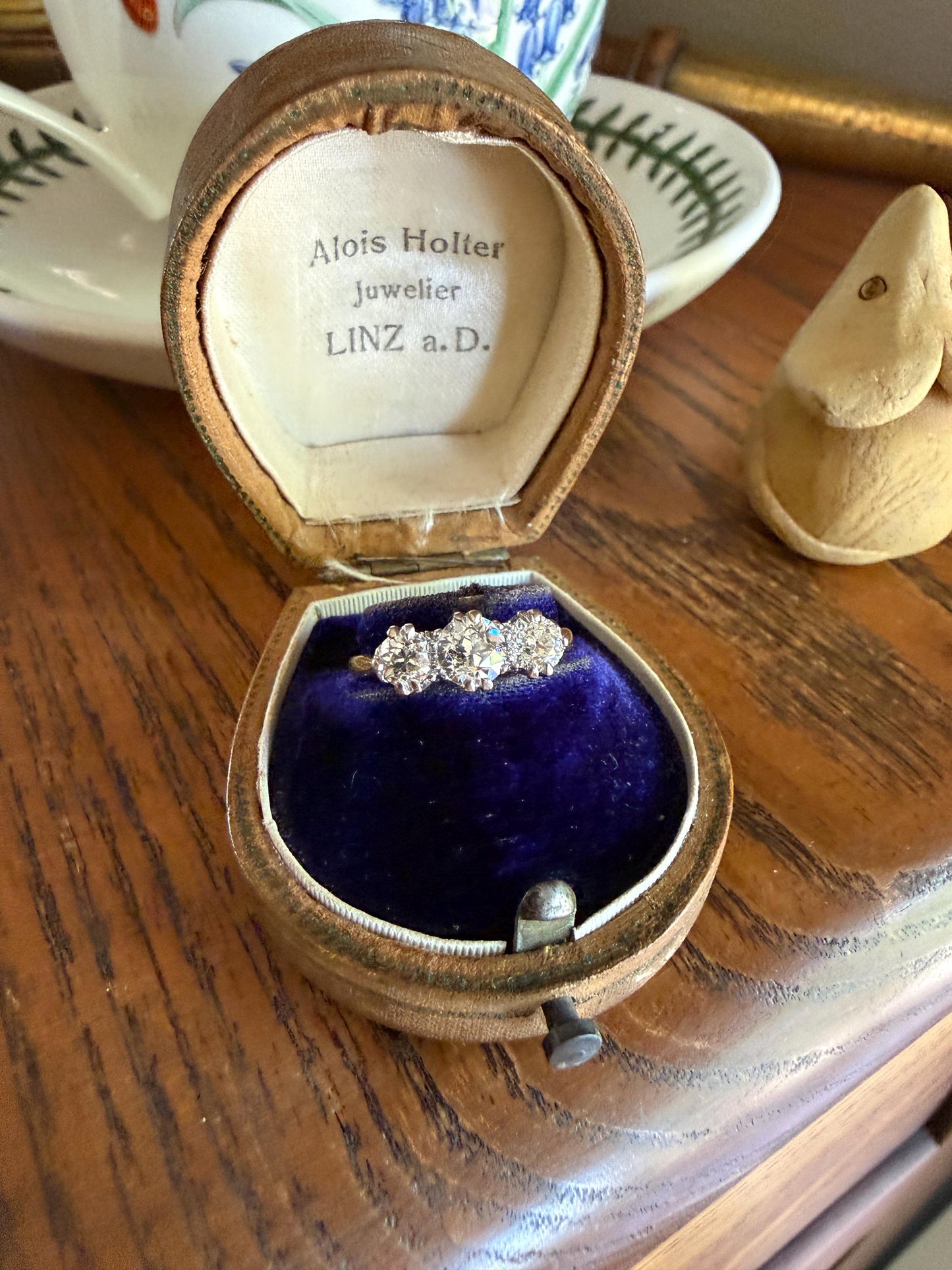 Antique Eye Clean Three Stone 1.1 Carat Old Mine Cut DiAMOND Ring 18k GOLD Stacker Band 1.1Ctw OMC Trilogy Anniversary Wedding Engagement