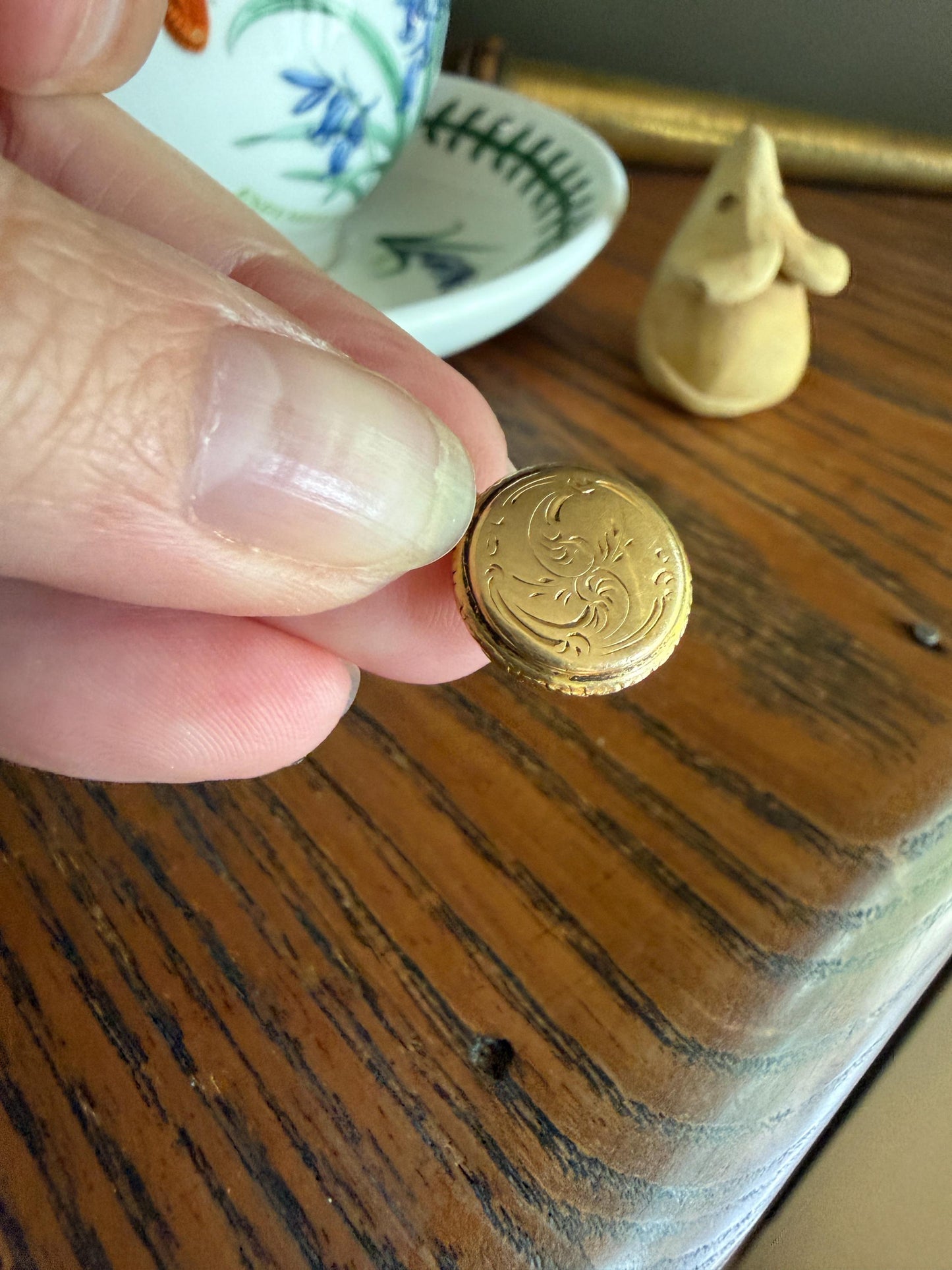 COMPASS French Antique 18k Gold Pendant Reversible Chubby Victorian Fob to Help you Find Your Way : ) Floral Embossed Rim