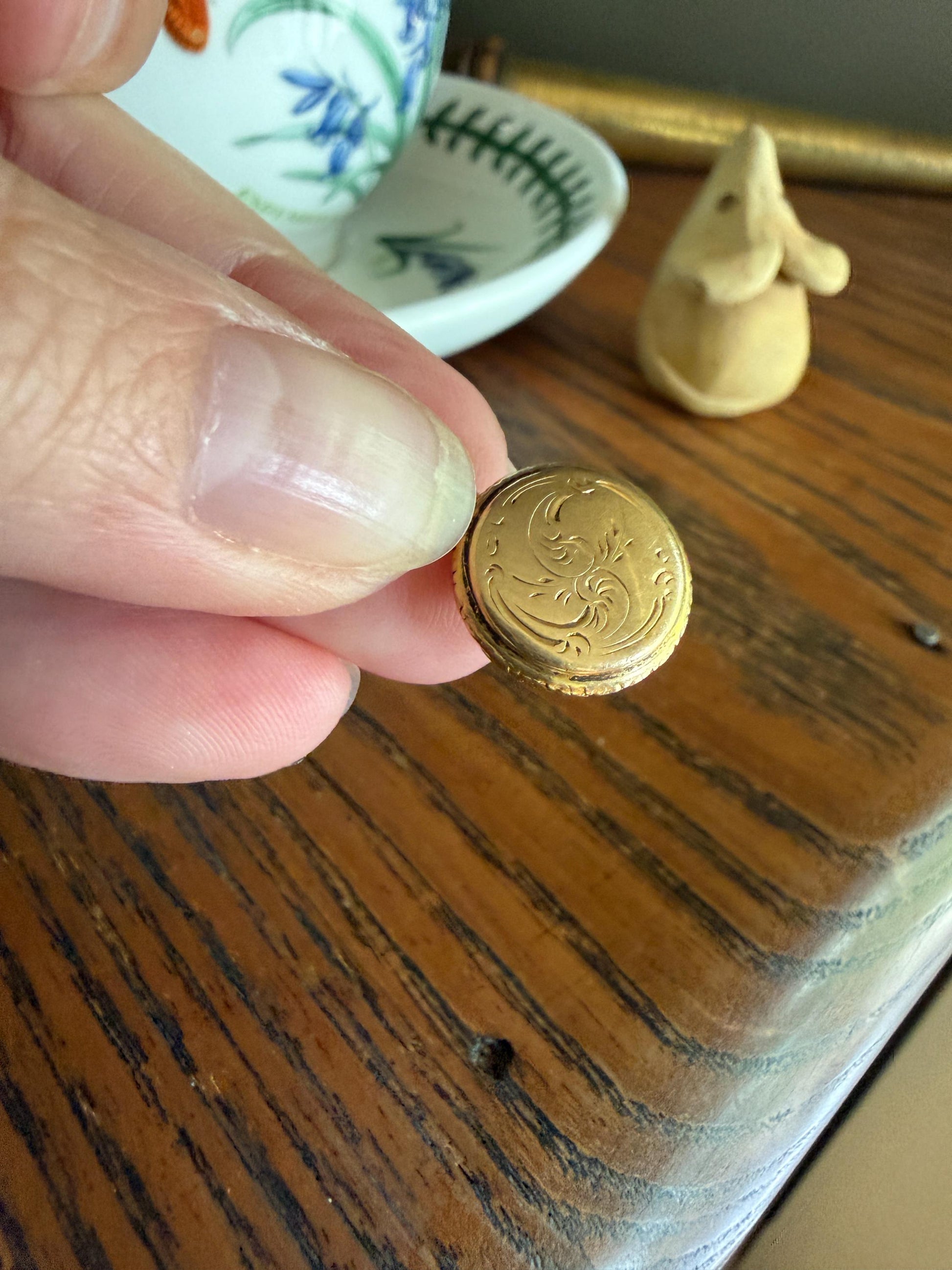 COMPASS French Antique 18k Gold Pendant Reversible Chubby Victorian Fob to Help you Find Your Way : ) Floral Embossed Rim