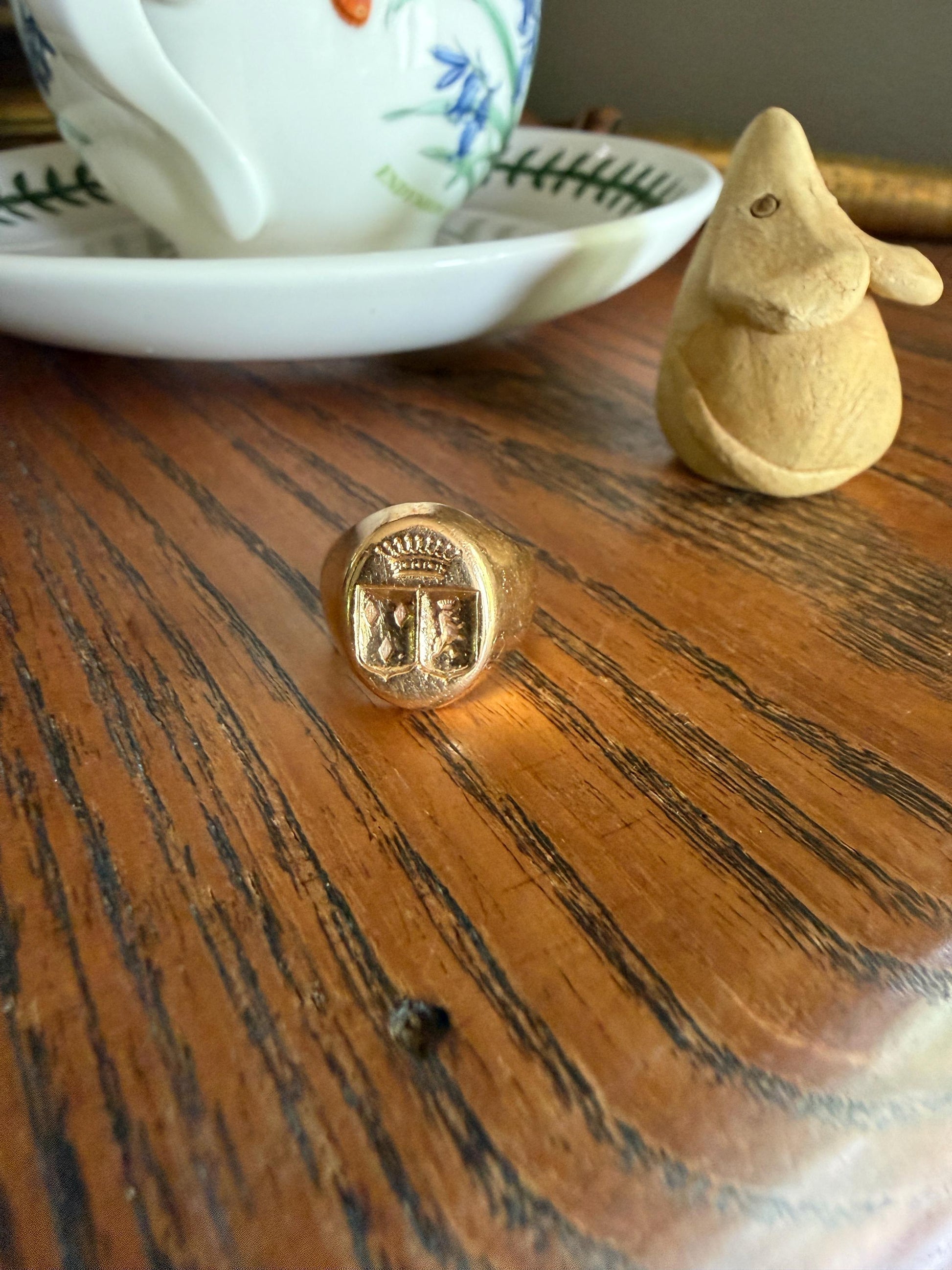 HEAVY 13g 18k Gold Count's CROWN French Nobility Antique SIGNET Ring Diamonds on Shield Lion Rampant Crest Chunky Band Coat of Arms Unisex