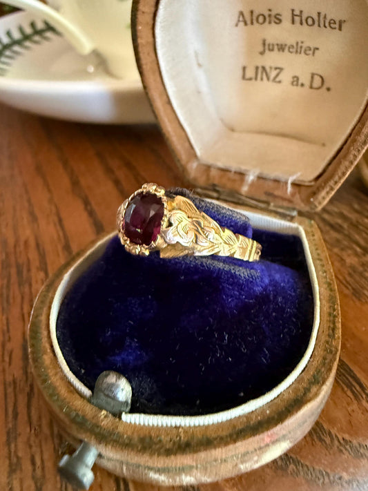 Ornate GARNET Victorian Engraved Antique Ring 14k Gold Solid Stacker Swirled Shoulder