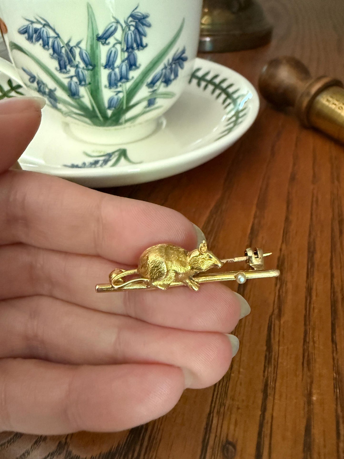 Large MOUSE Victorian Figural Bar Pin Bar Brooch for Pendant Charm Holder Antique 18k Gold Solid Extender Connector Chunky 3D Figural