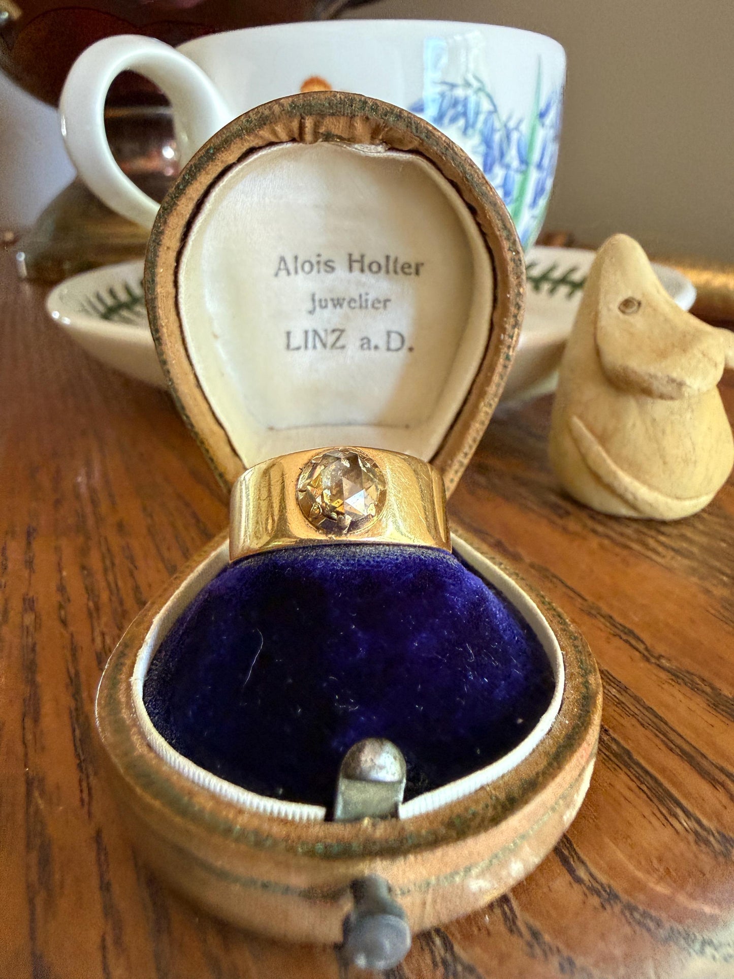 CHUNKY Antique Dome 5.9mm Rose Cut Diamond Ring 8.3mm Wide Cigar Band 4.5g 18k Gold Unisex Stacker Peachy Golden Champagne Disco Ball Collet