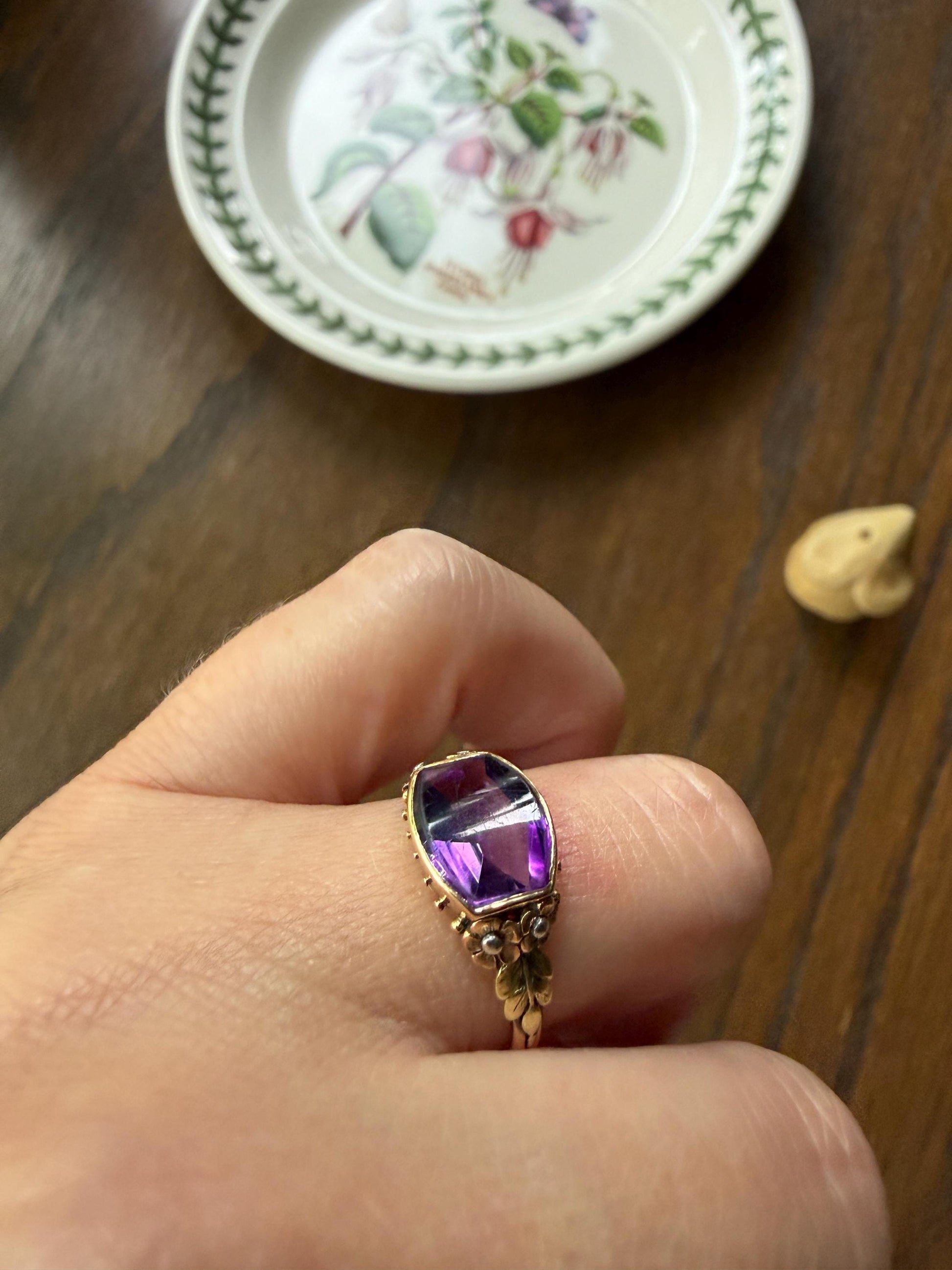 FLORAL Antique AMETHYST Buff Top Purple 18k Tricolor Gold Rose Green French Figural Bead Rivet Forget Me Not Flowers