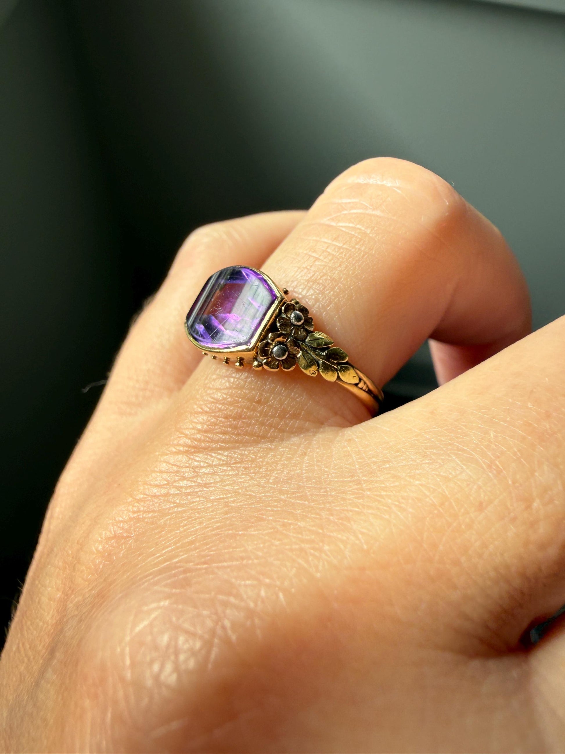 FLORAL Antique AMETHYST Buff Top Purple 18k Tricolor Gold Rose Green French Figural Bead Rivet Forget Me Not Flowers
