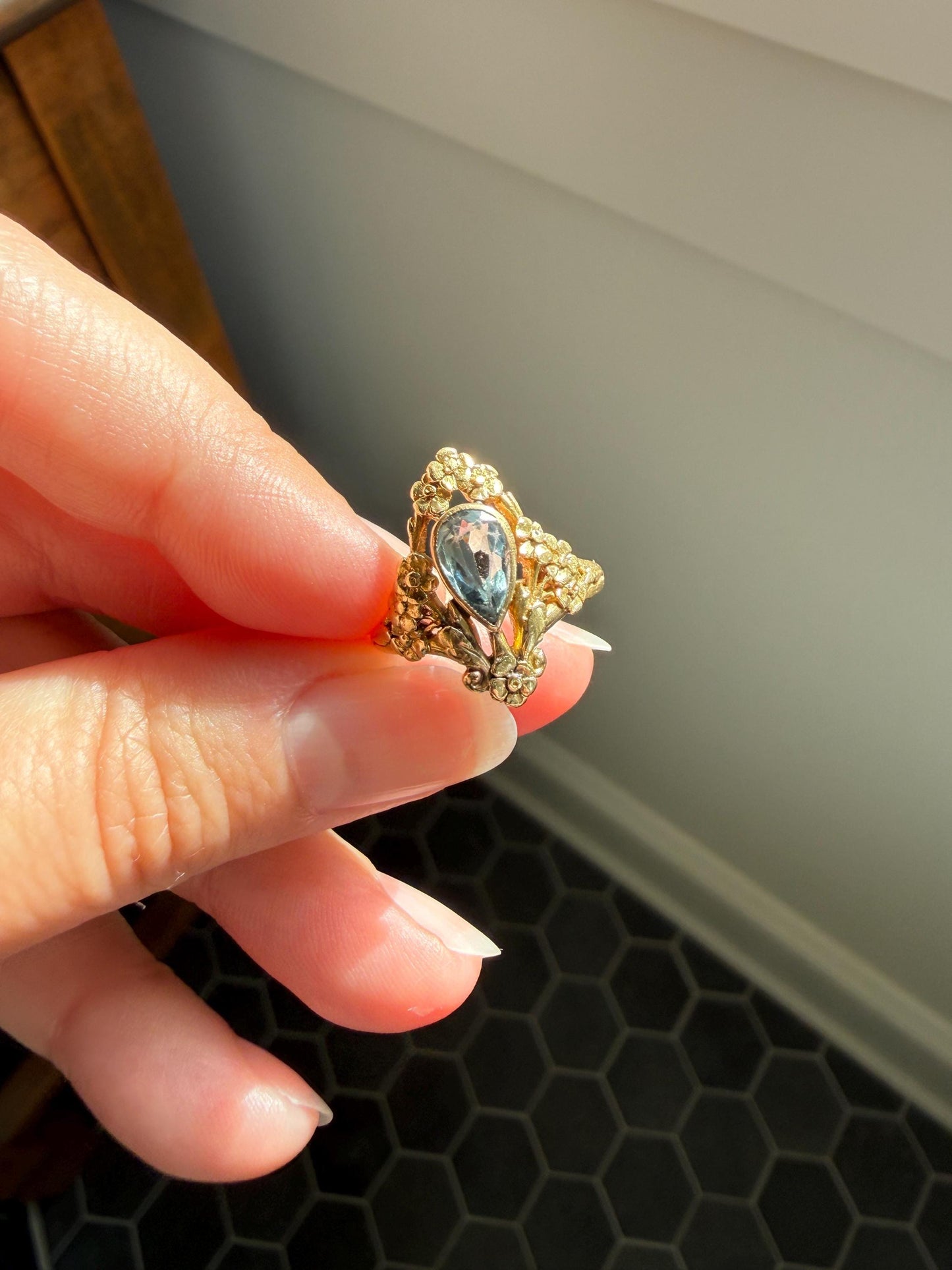 Forget Me Not AQUAMARINE Antique Belle Epoque FLORAL 18k Gold French Victorian Flower Garland Ring Pear Teardrop Pale Blue Bezel Set