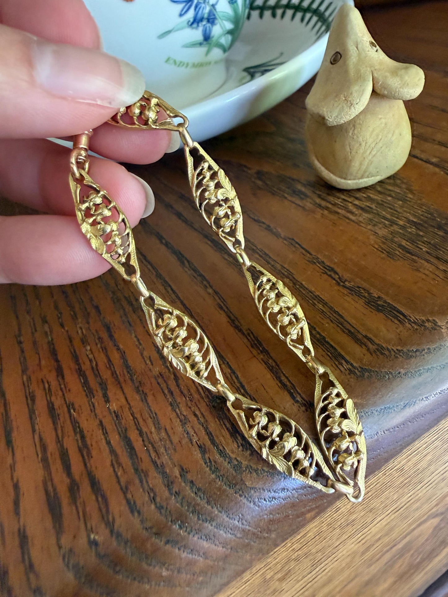 Rare BLEEDING HEARTS Floral Link Bracelet Antique French Heavy 10g 18k Gold Solid Art Nouveau Belle Epoque Victorian Era Eternity Flowers