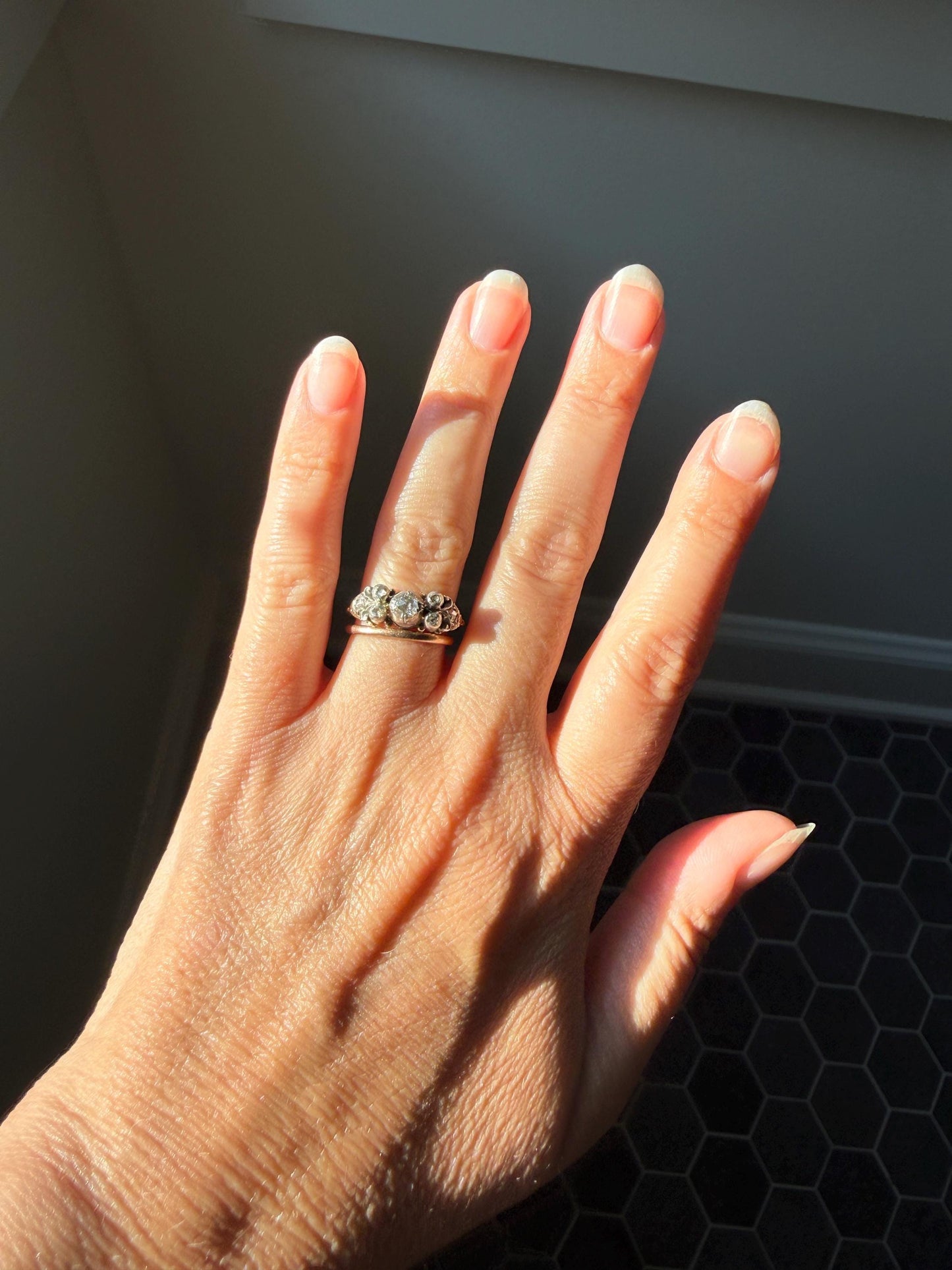 Antique Seven Stone Rose Cut DIAMOND Ring Floral Engraved Ring Butt 18k Gold Silver Collets Georgian Revival Ornate Linear Rivet Detail